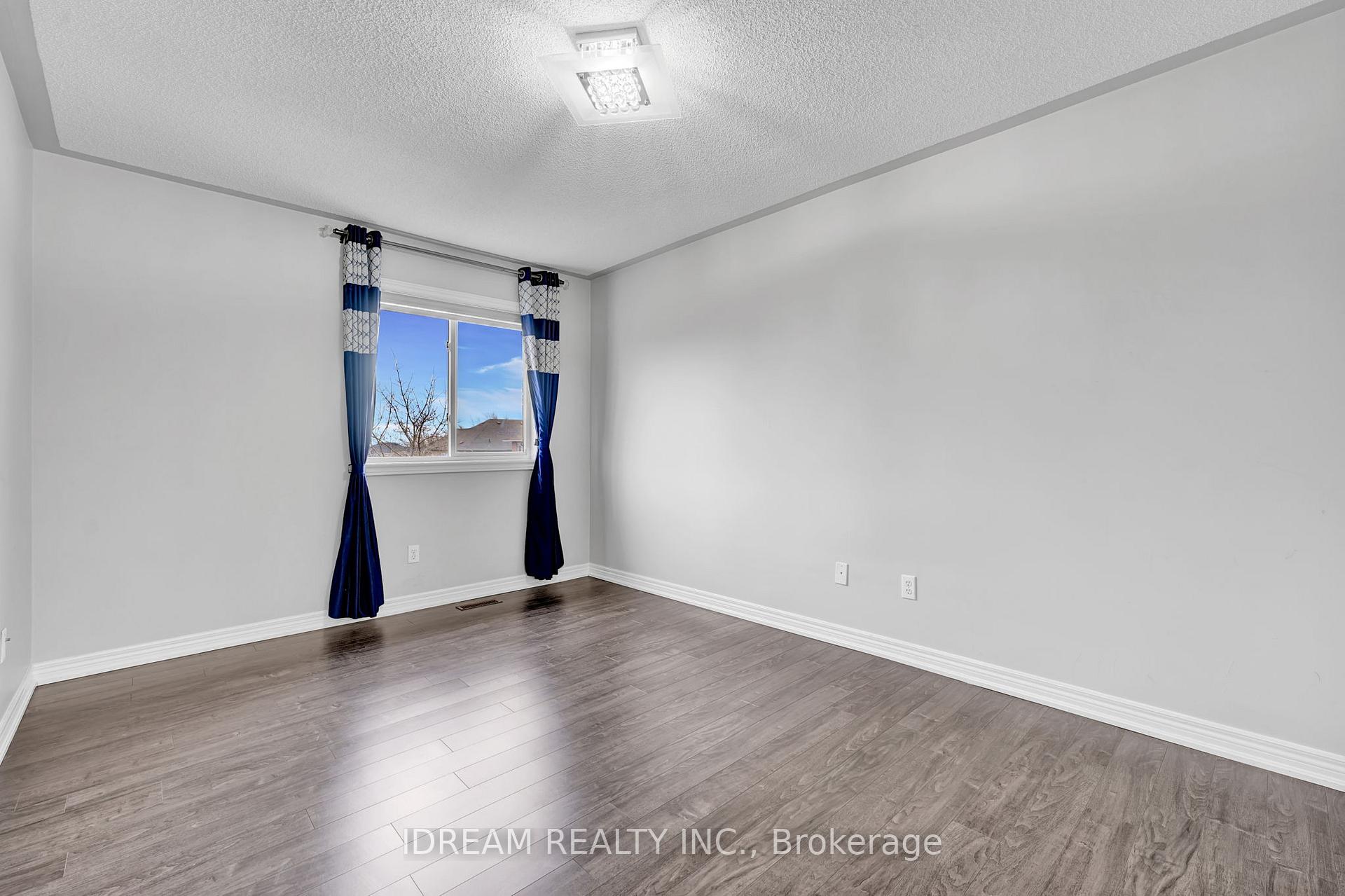 Photo 27 of 11 Alanno Way, Vaughan, Sonoma Heights — HOMEH