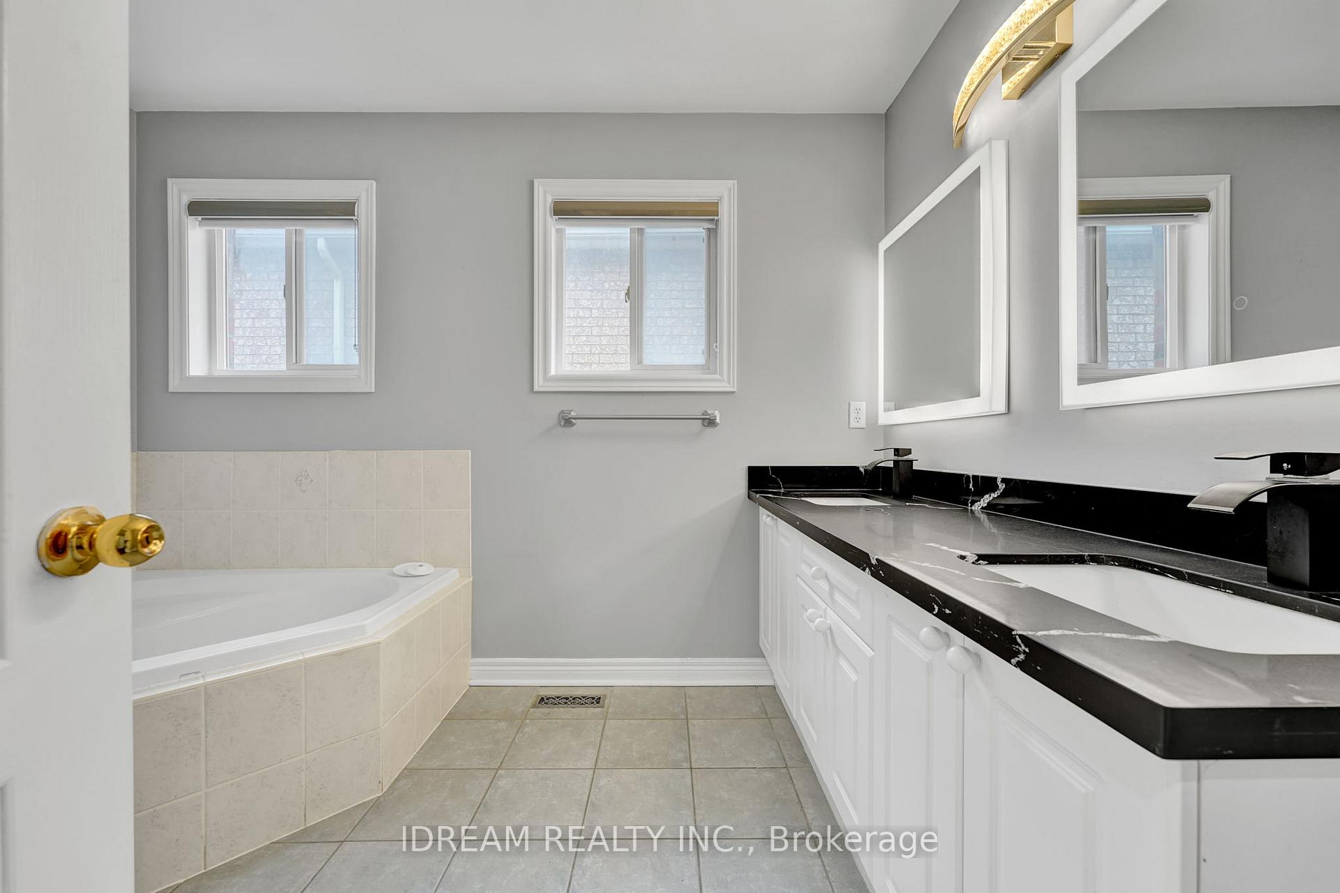 Photo 29 of 11 Alanno Way, Vaughan, Sonoma Heights — HOMEH