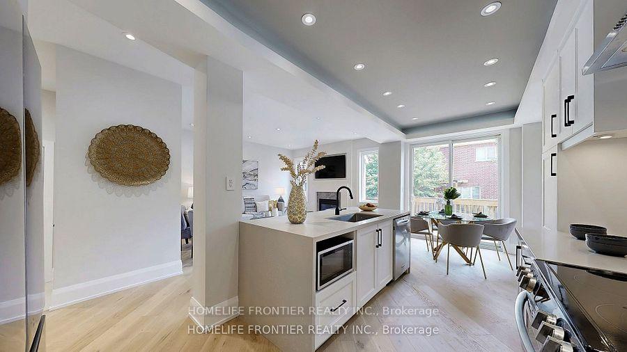 Photo 18 of 21 Givon Street, Vaughan, Patterson — HOMEH