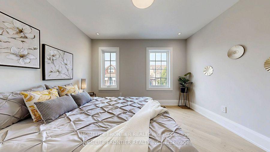 Photo 37 of 21 Givon Street, Vaughan, Patterson — HOMEH