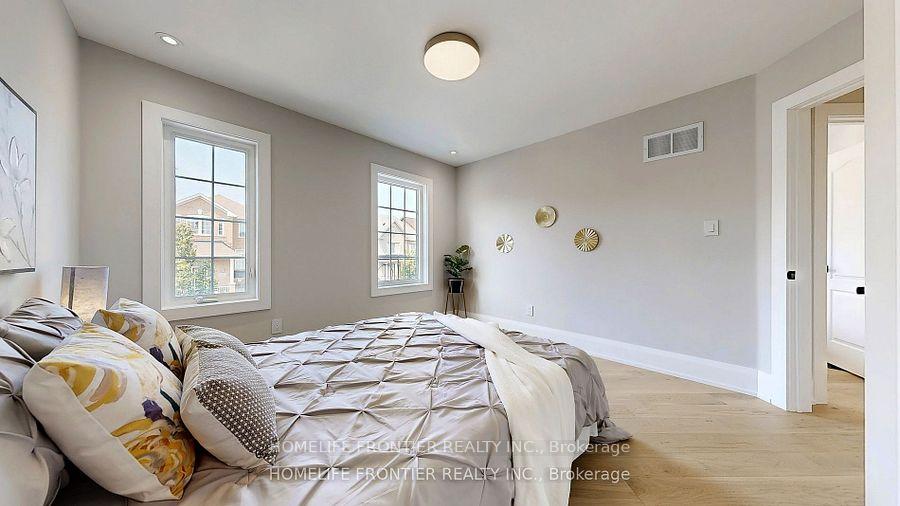 Photo 38 of 21 Givon Street, Vaughan, Patterson — HOMEH
