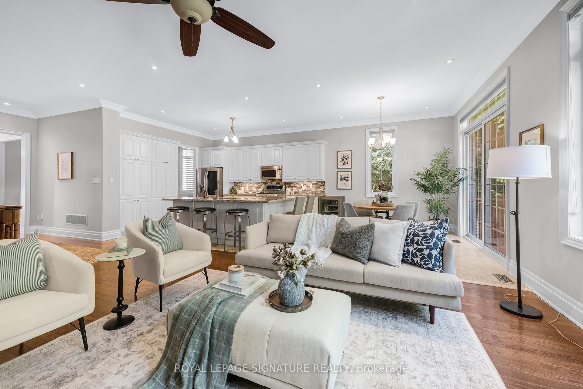 Photo 5 of 55 Montana Crescent, Whitby, Brooklin — HOMEH