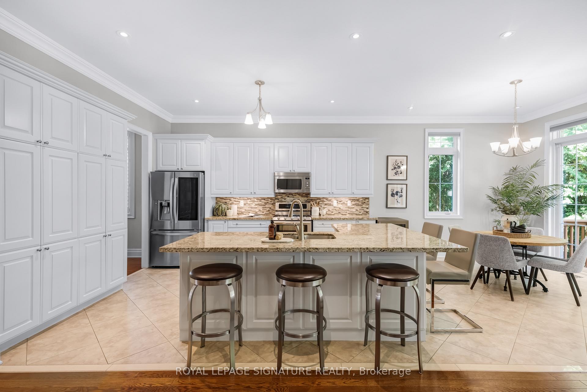 Photo 8 of 55 Montana Crescent, Whitby, Brooklin — HOMEH