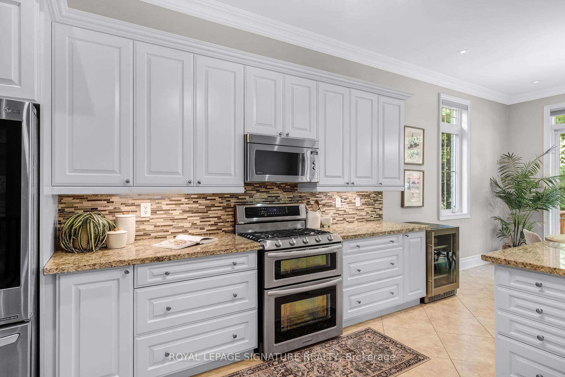 Photo 11 of 55 Montana Crescent, Whitby, Brooklin — HOMEH