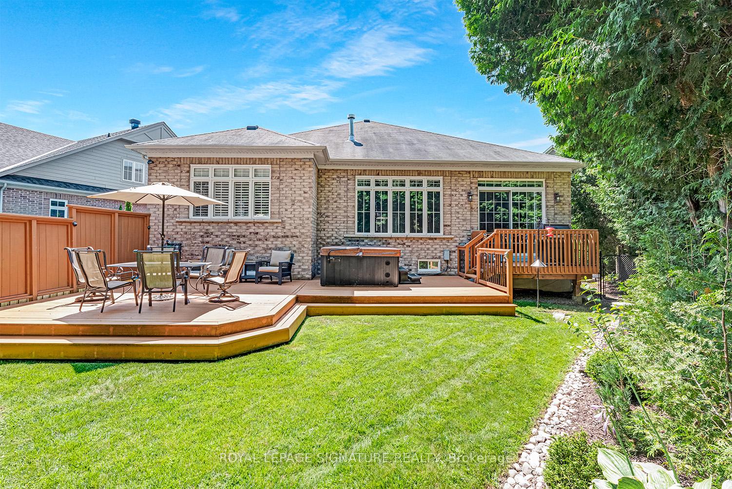 Photo 44 of 55 Montana Crescent, Whitby, Brooklin — HOMEH