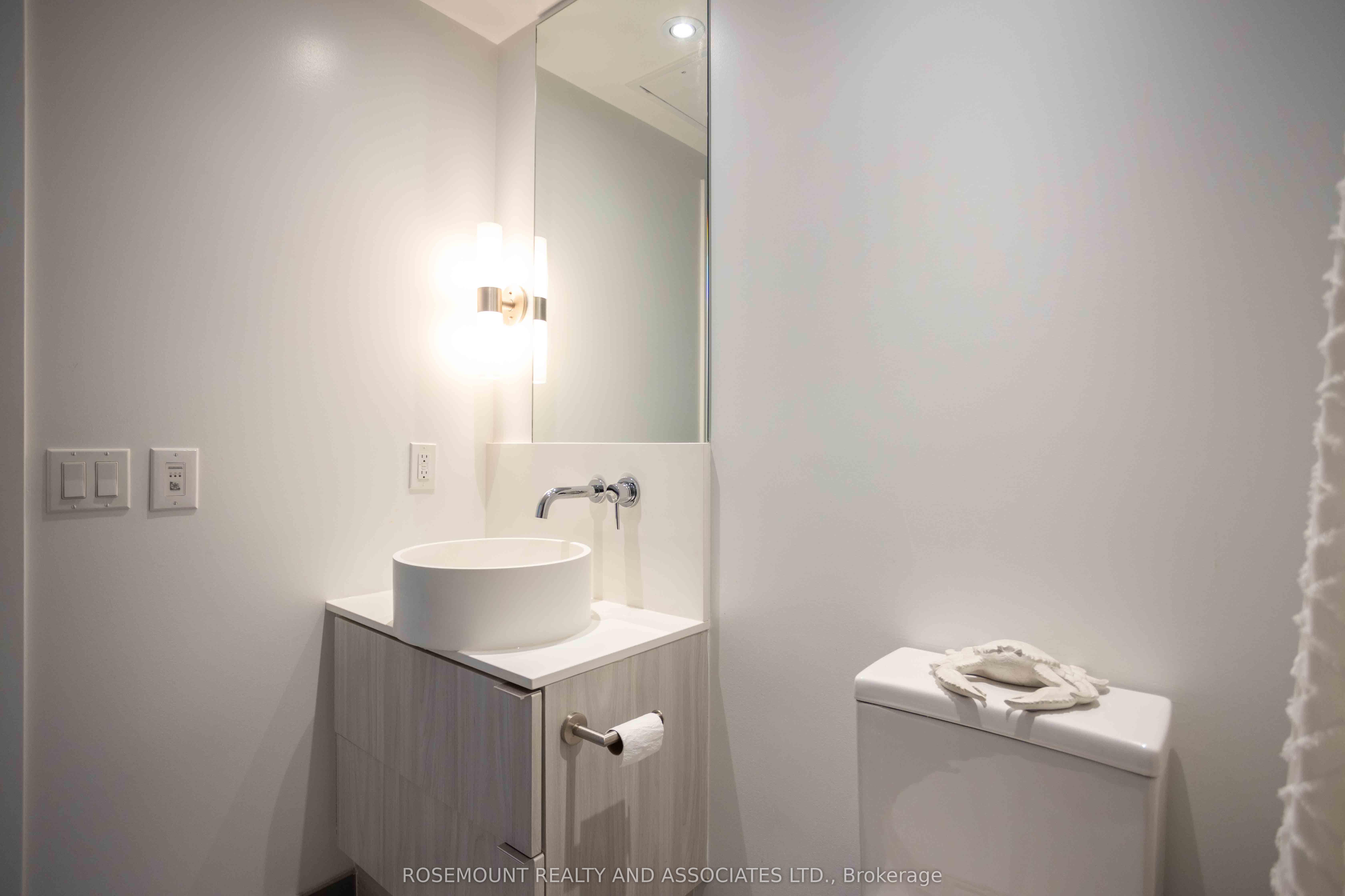 Photo 51 of Unit 712, 161 Roehampton Avenue, Toronto, Mount Pleasant West — HOMEH