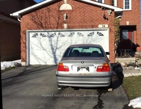 Photo 3 of Unit Bsmt, 34 Clune Place, Whitby, Pringle Creek — HOMEH