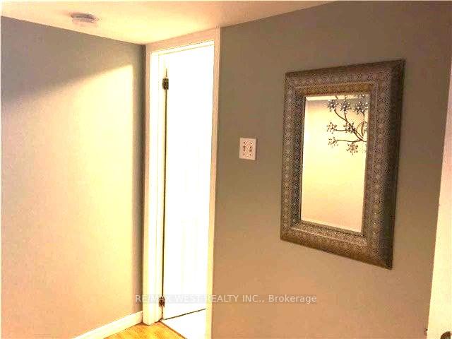Photo 4 of Unit Bsmt, 34 Clune Place, Whitby, Pringle Creek — HOMEH
