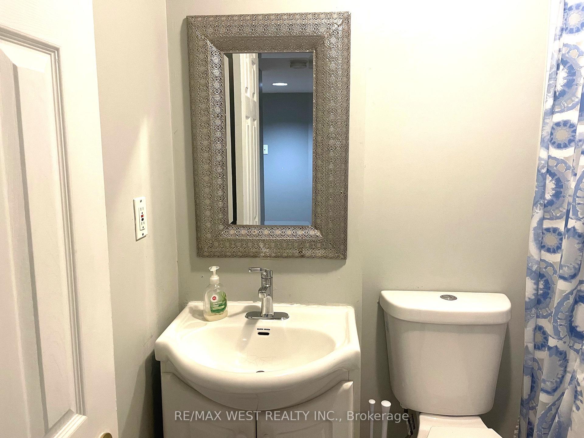 Photo 10 of Unit Bsmt, 34 Clune Place, Whitby, Pringle Creek — HOMEH