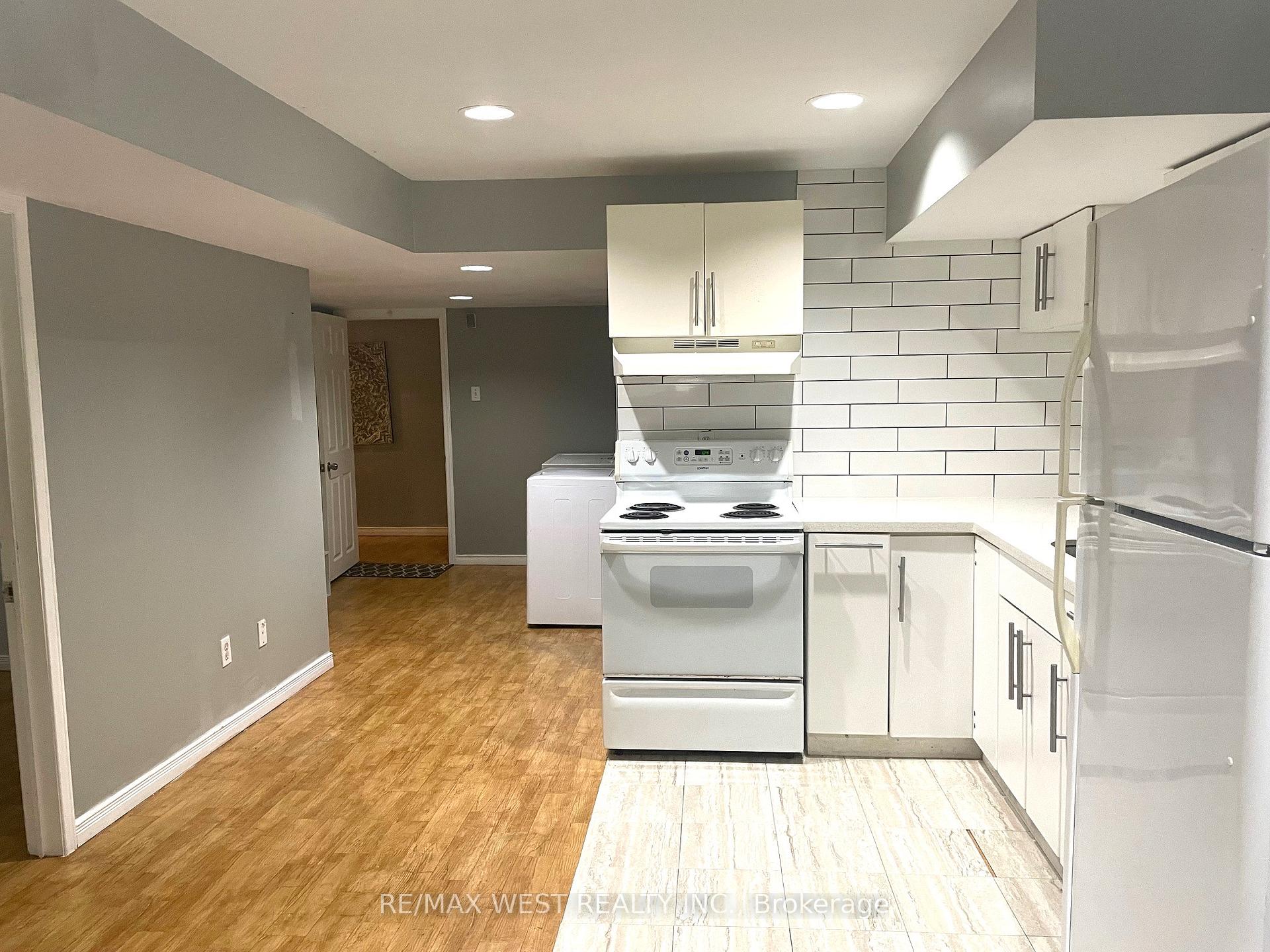 Photo 18 of Unit Bsmt, 34 Clune Place, Whitby, Pringle Creek — HOMEH
