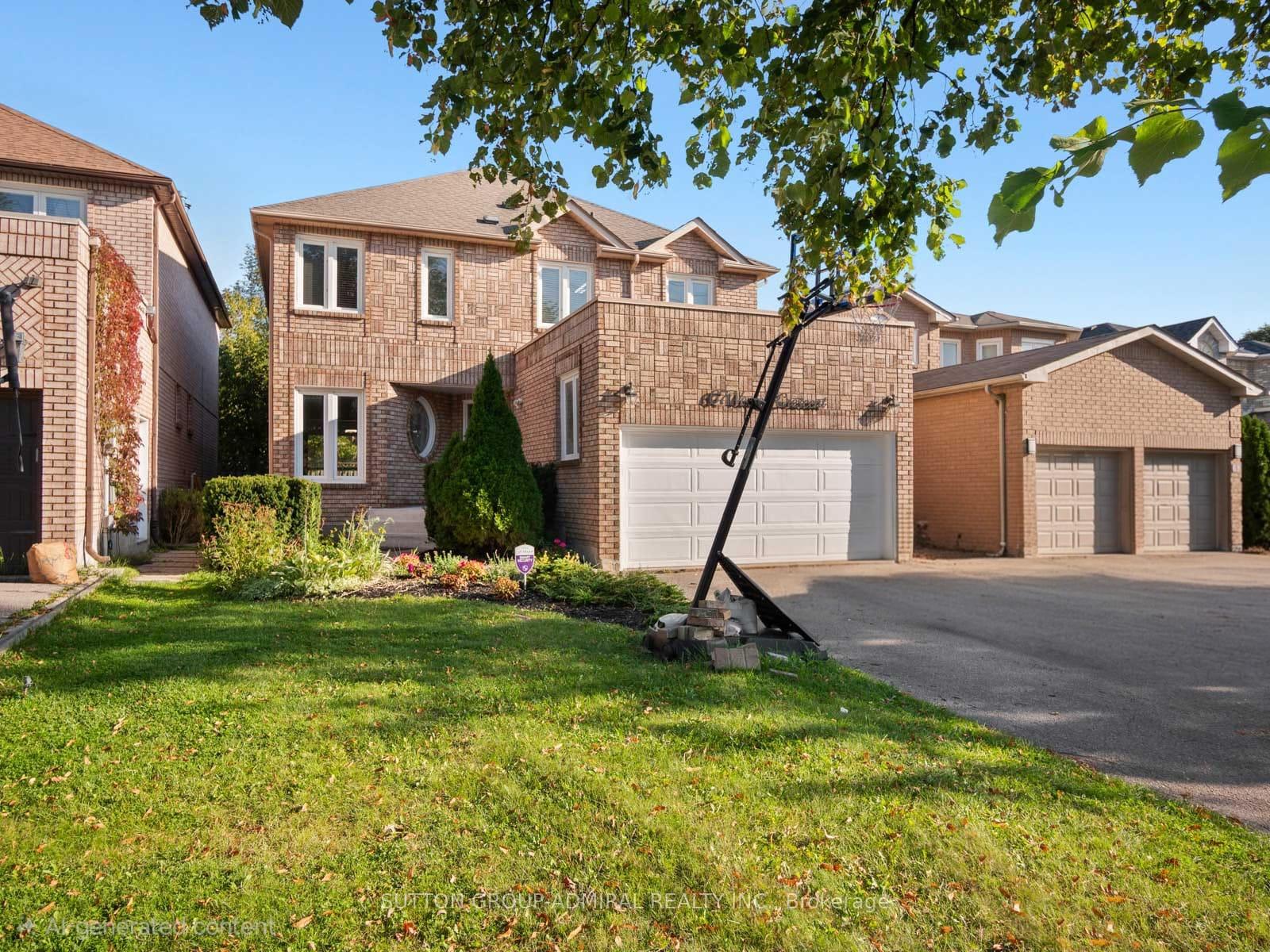 Photo 2 of 67 Venice Crescent, Vaughan, Beverley Glen — HOMEH