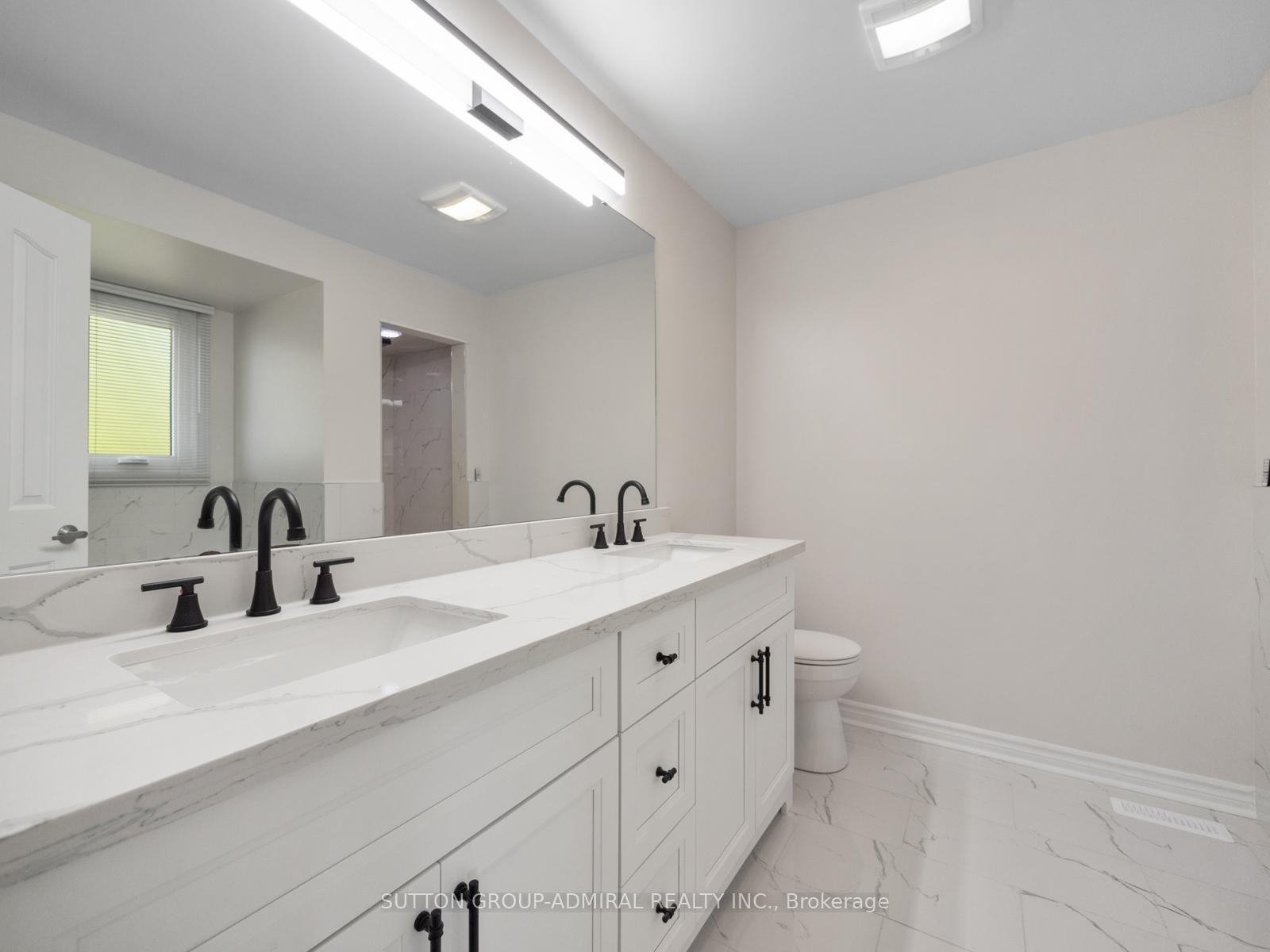 Photo 17 of 67 Venice Crescent, Vaughan, Beverley Glen — HOMEH