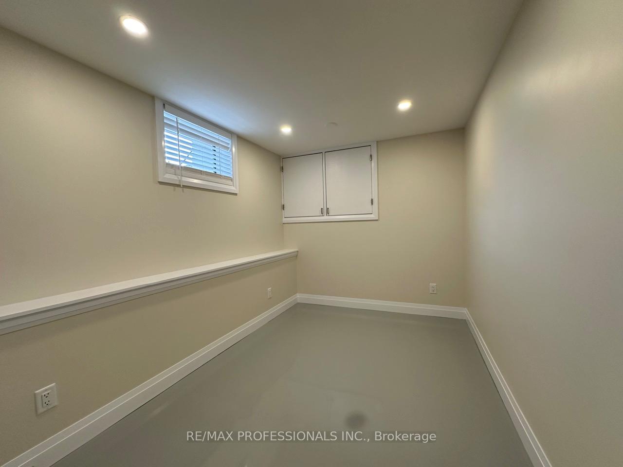 Photo 9 of Unit 4, 213 Pine Street, Whitby, Downtown Whitby — HOMEH