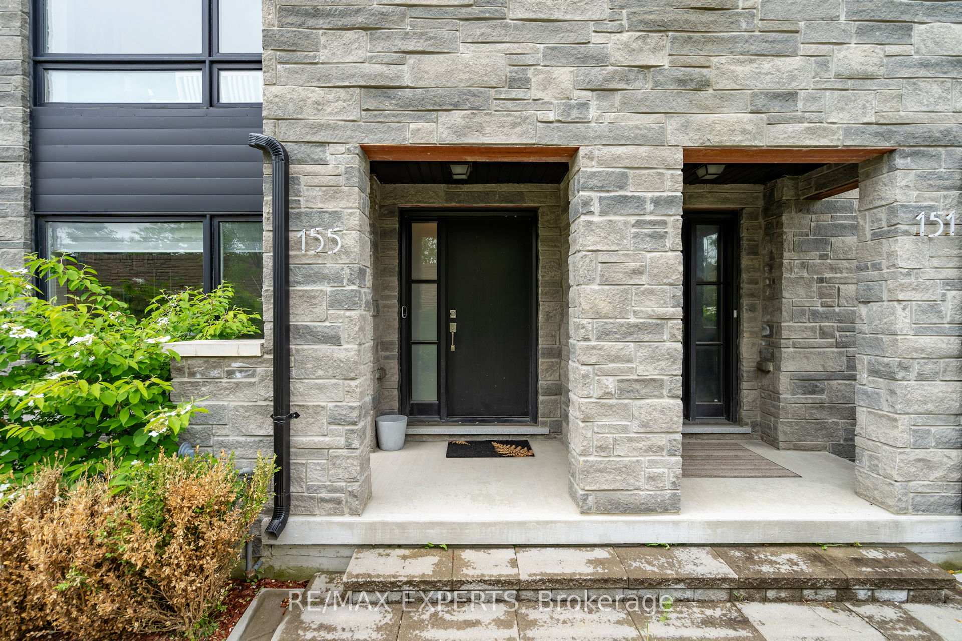 Front of 155 Carpaccio Avenue