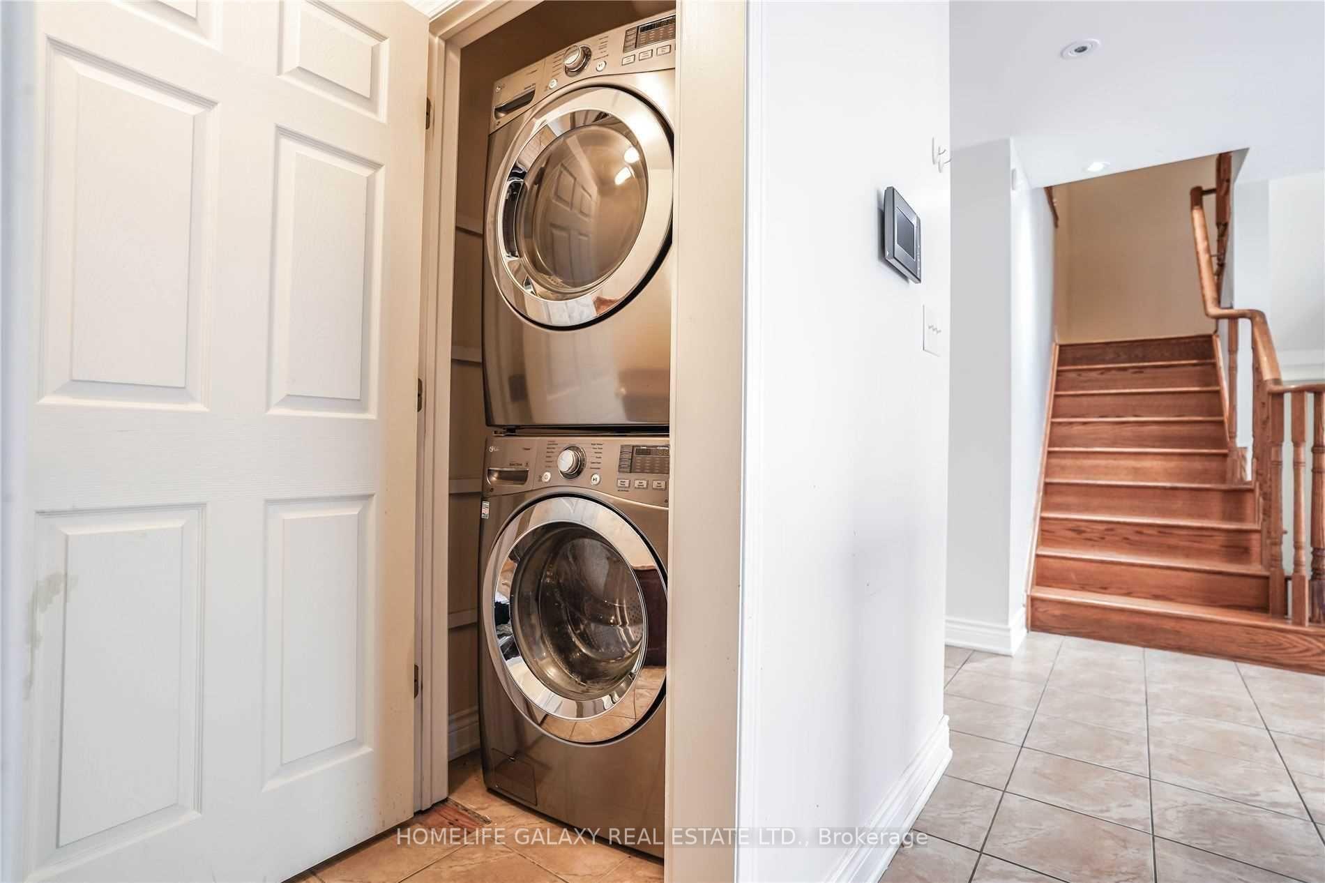 Photo 10 of Unit Main, 39 Mosely Crescent, Ajax, Central East — HOMEH
