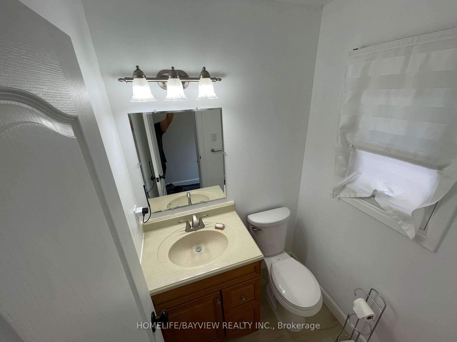 Photo 5 of 43 Sawdon Drive, Whitby, Blue Grass Meadows — HOMEH