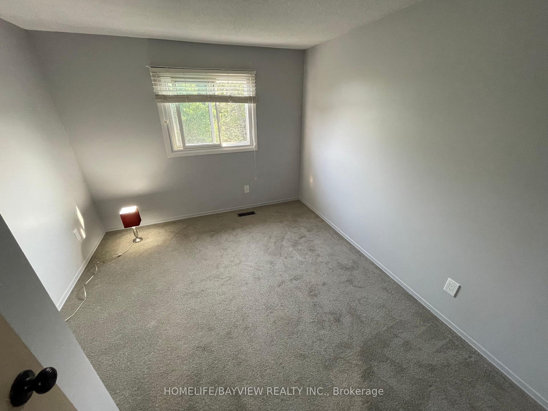 Photo 8 of 43 Sawdon Drive, Whitby, Blue Grass Meadows — HOMEH