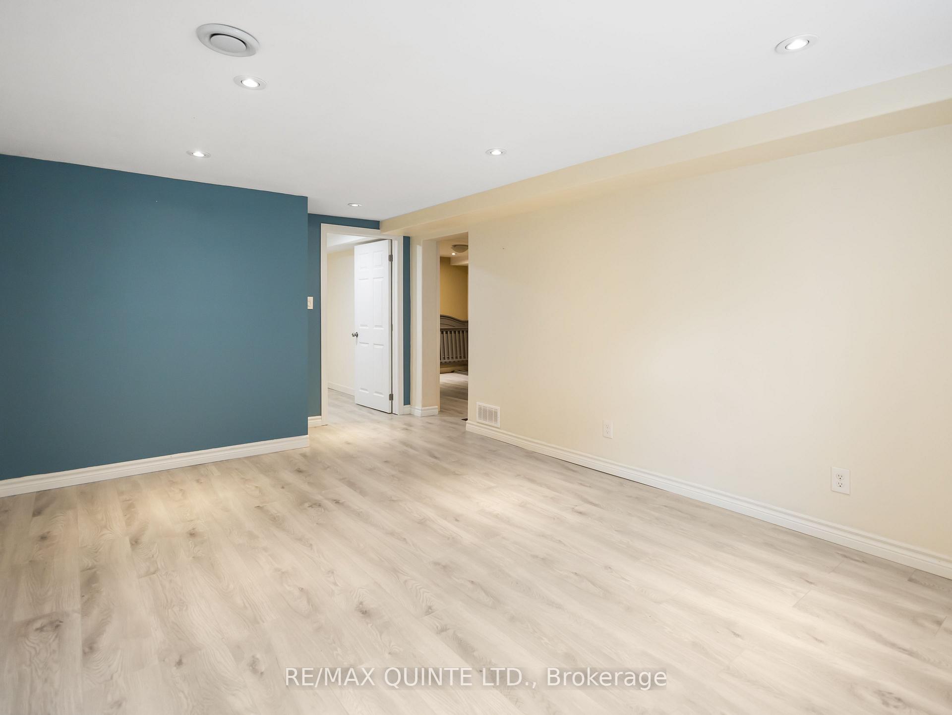 Photo 5 of 57B Elizabeth Crescent, Belleville, Belleville Ward — HOMEH