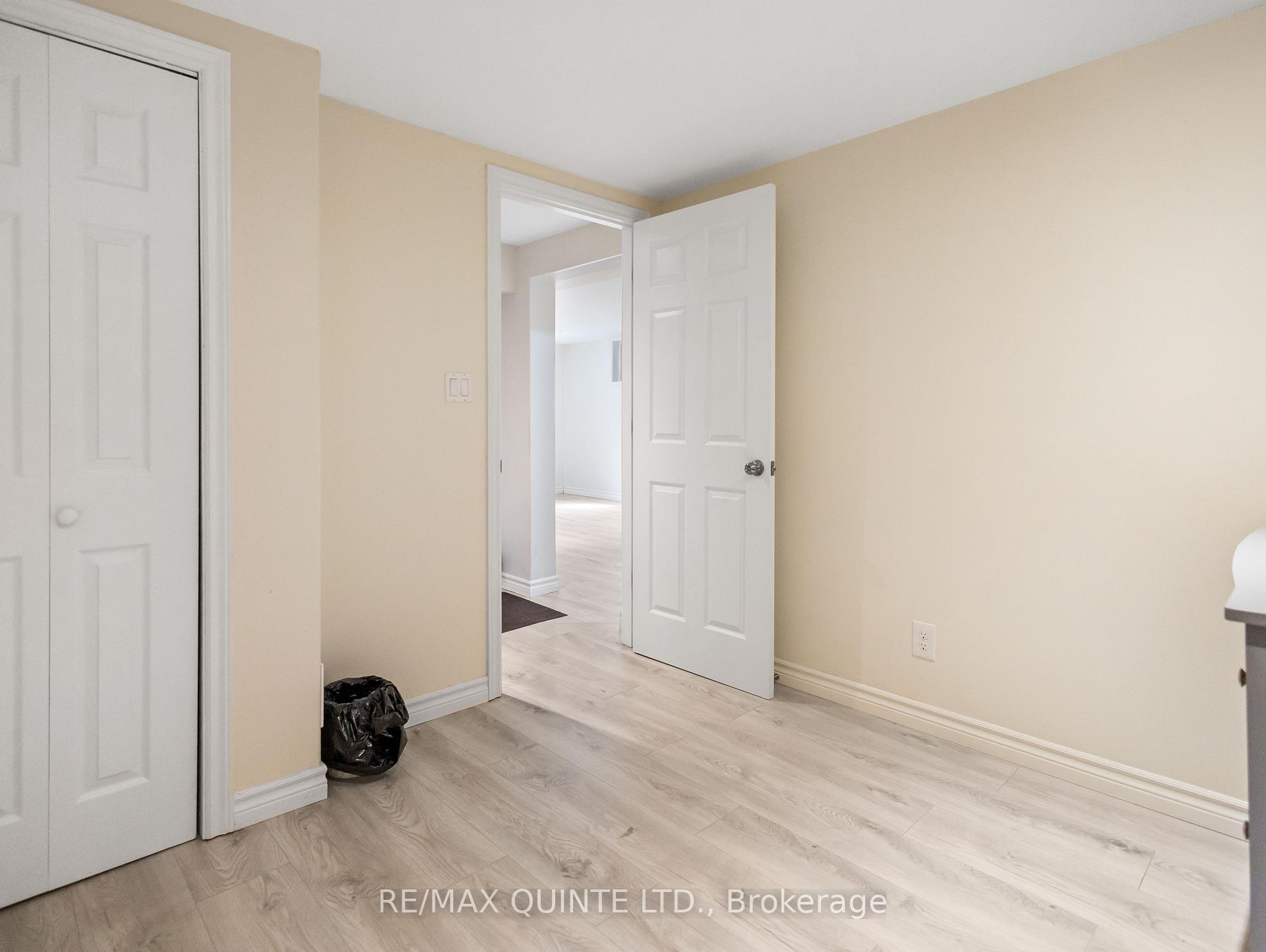 Photo 11 of 57B Elizabeth Crescent, Belleville, Belleville Ward — HOMEH