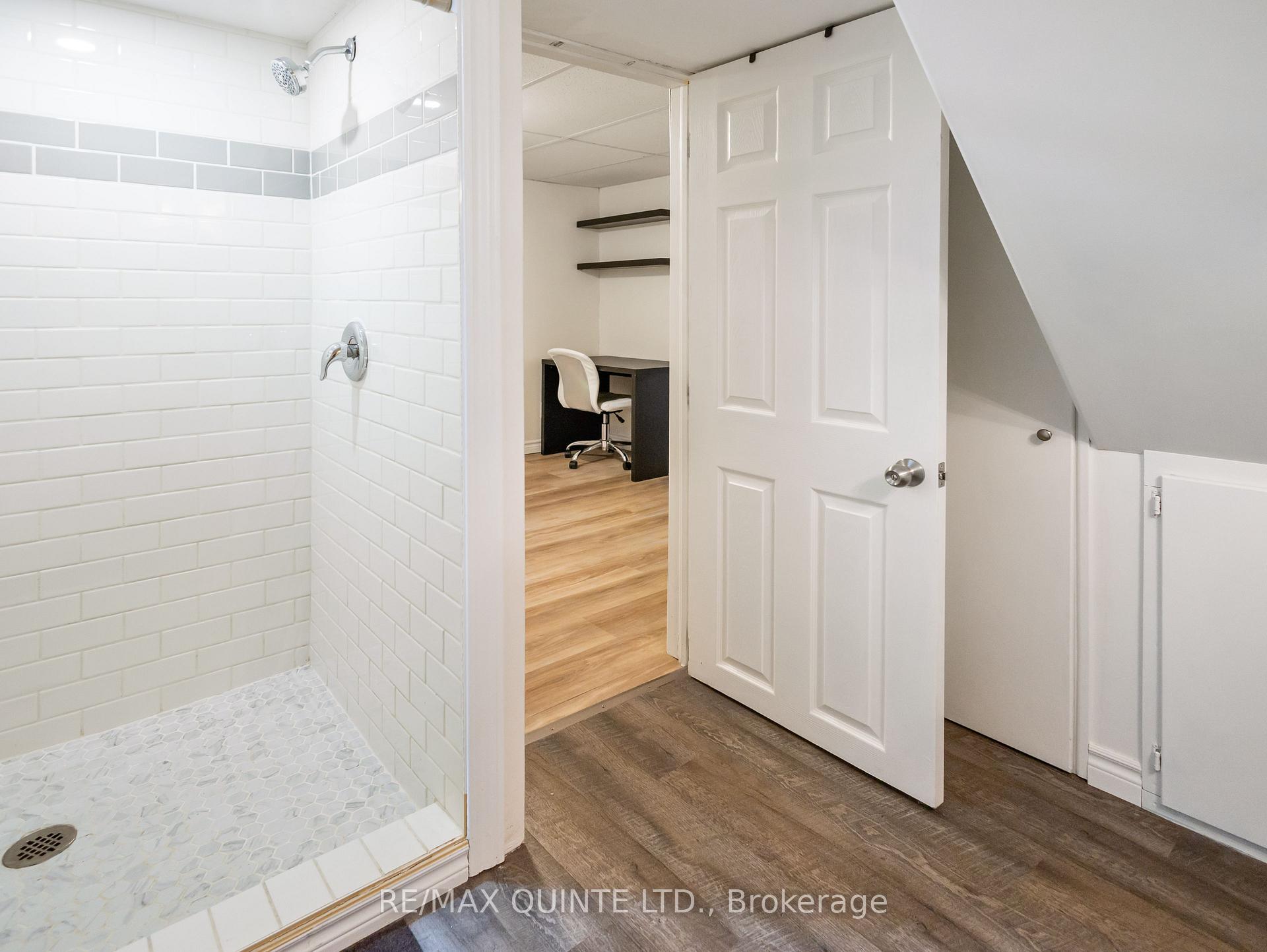 Photo 14 of 57B Elizabeth Crescent, Belleville, Belleville Ward — HOMEH