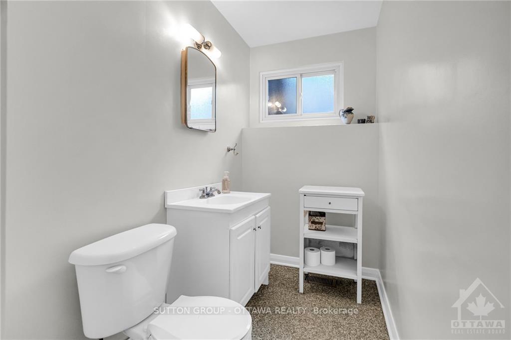 Photo 13 of 478 Coronation Avenue, Ottawa, Riverview Park — HOMEH