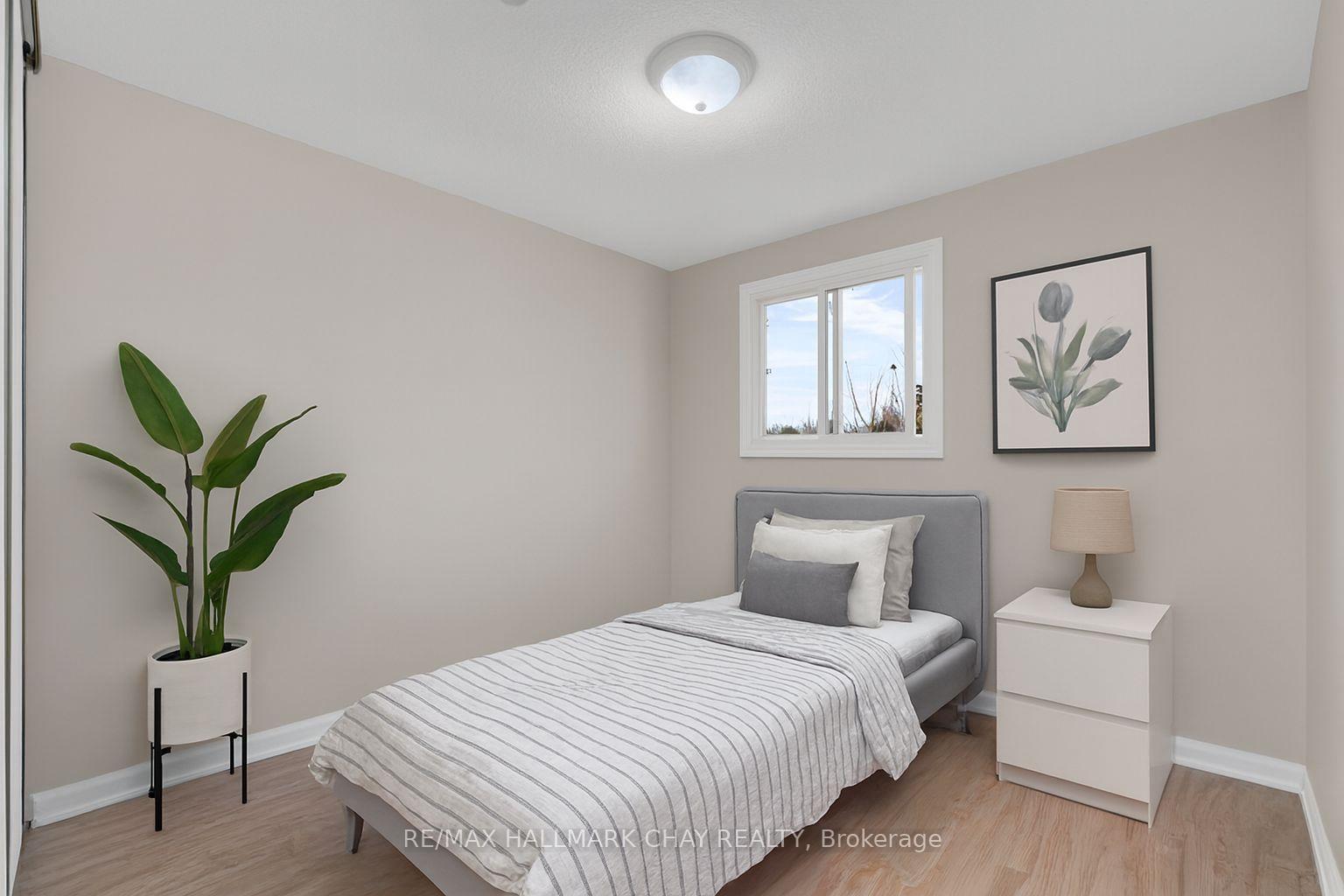 Photo 19 of 32 Janice Drive, Barrie, Sunnidale — HOMEH