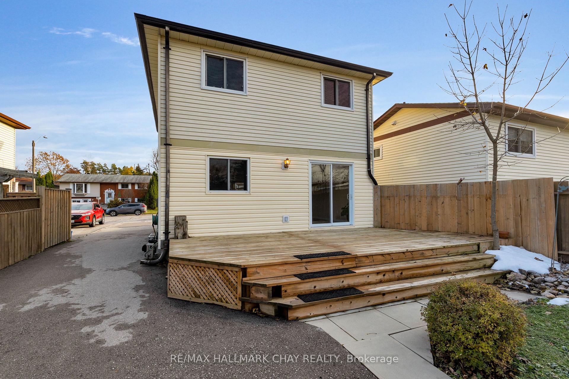 Photo 35 of 32 Janice Drive, Barrie, Sunnidale — HOMEH