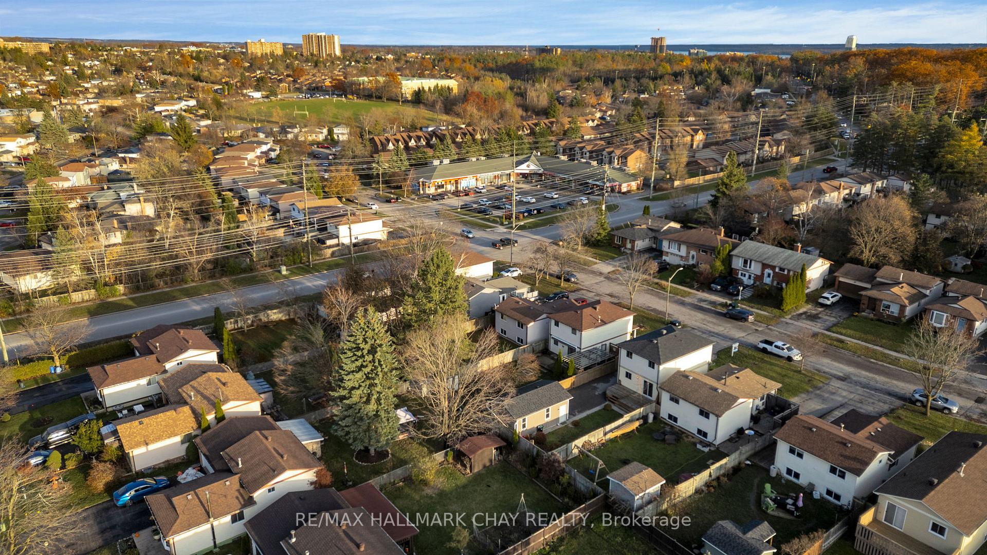 Photo 39 of 32 Janice Drive, Barrie, Sunnidale — HOMEH