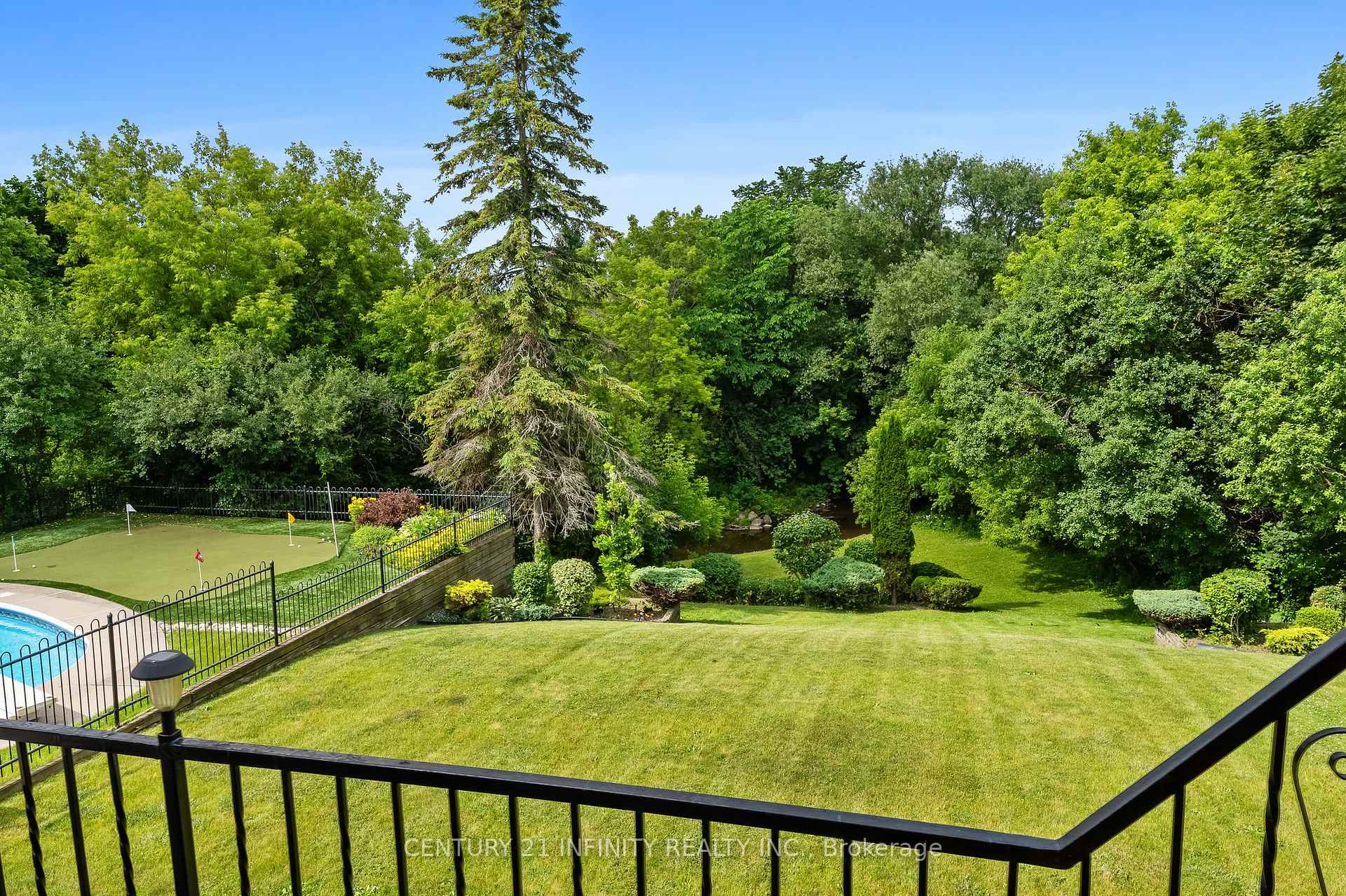 Photo 61 of 104 Frost Drive, Whitby, Lynde Creek — HOMEH