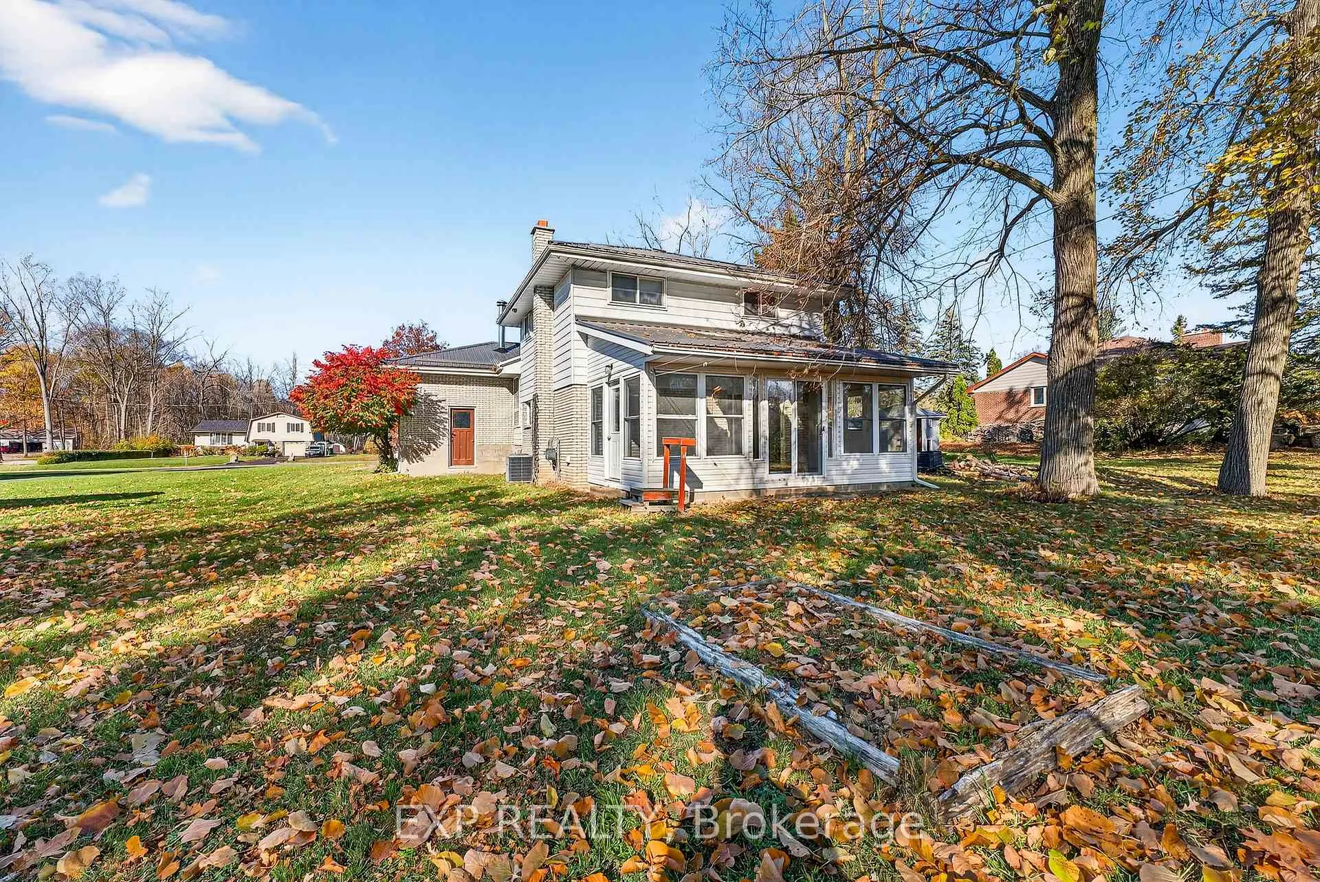 Photo 31 of 47 Fox Lane, Belleville, Thurlow Ward — HOMEH