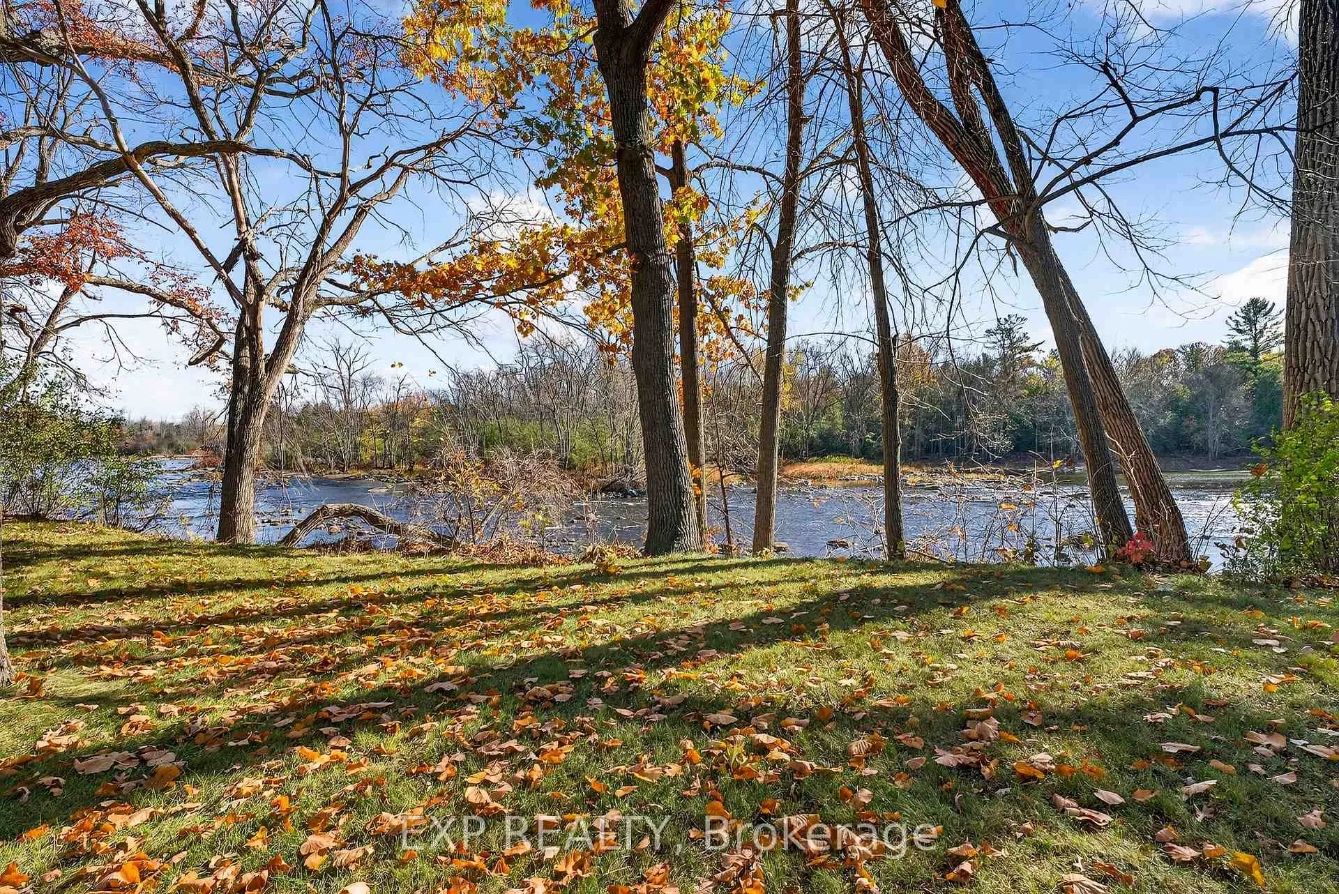Photo 35 of 47 Fox Lane, Belleville, Thurlow Ward — HOMEH
