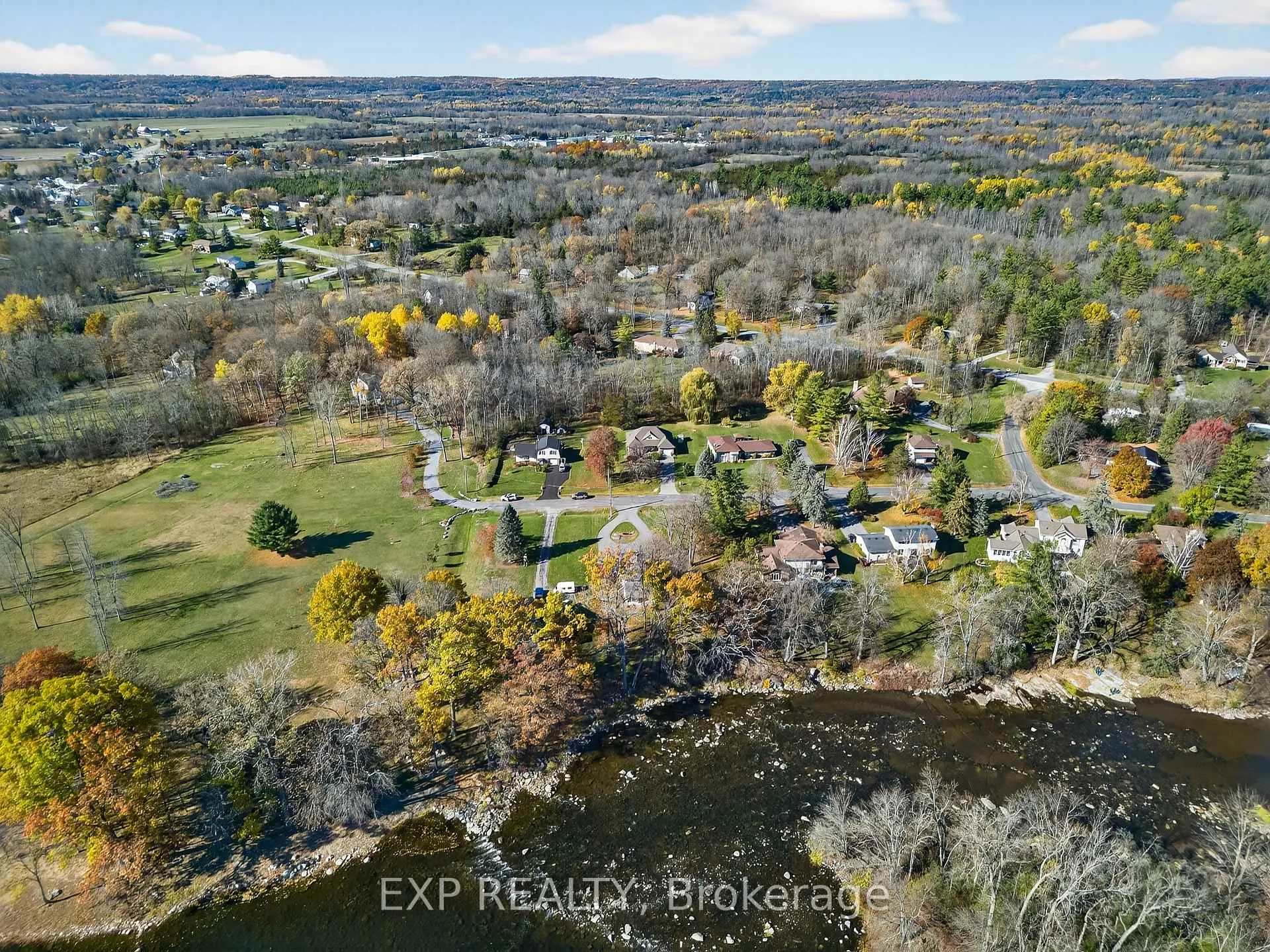 Photo 41 of 47 Fox Lane, Belleville, Thurlow Ward — HOMEH