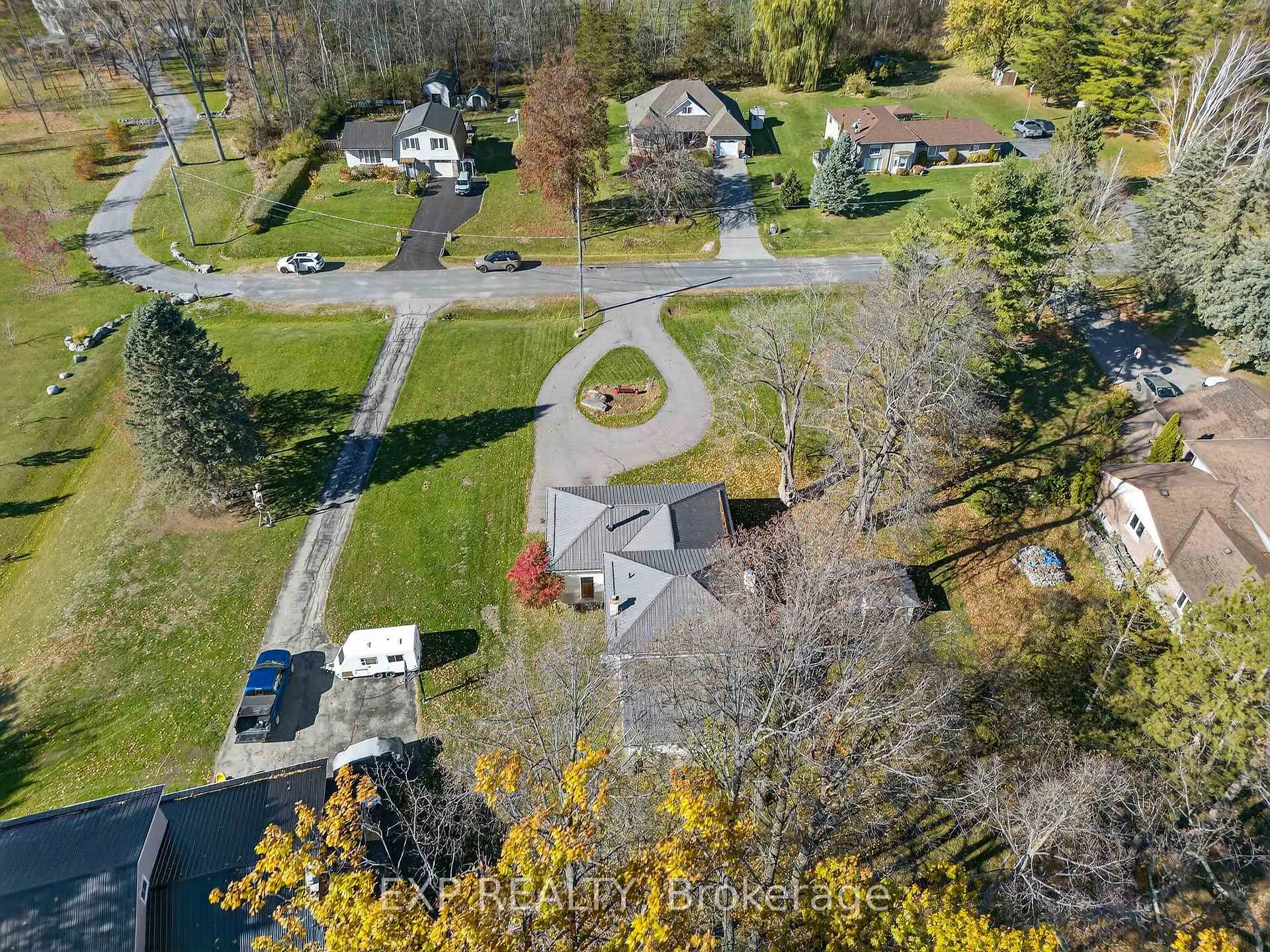 Photo 42 of 47 Fox Lane, Belleville, Thurlow Ward — HOMEH