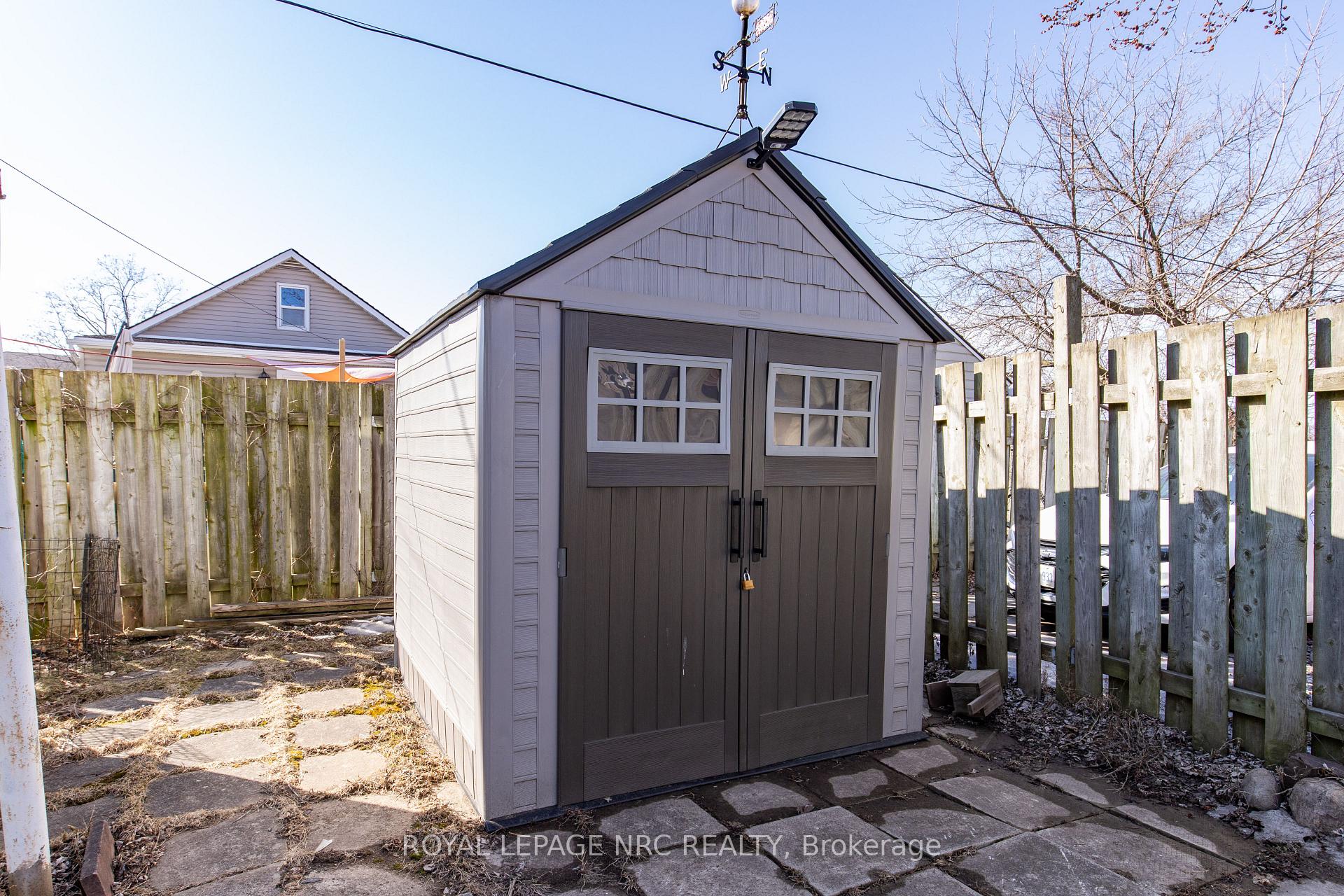 Photo 28 of 35 Mcalpine Avenue S, Welland, Lincoln/Crowland — HOMEH