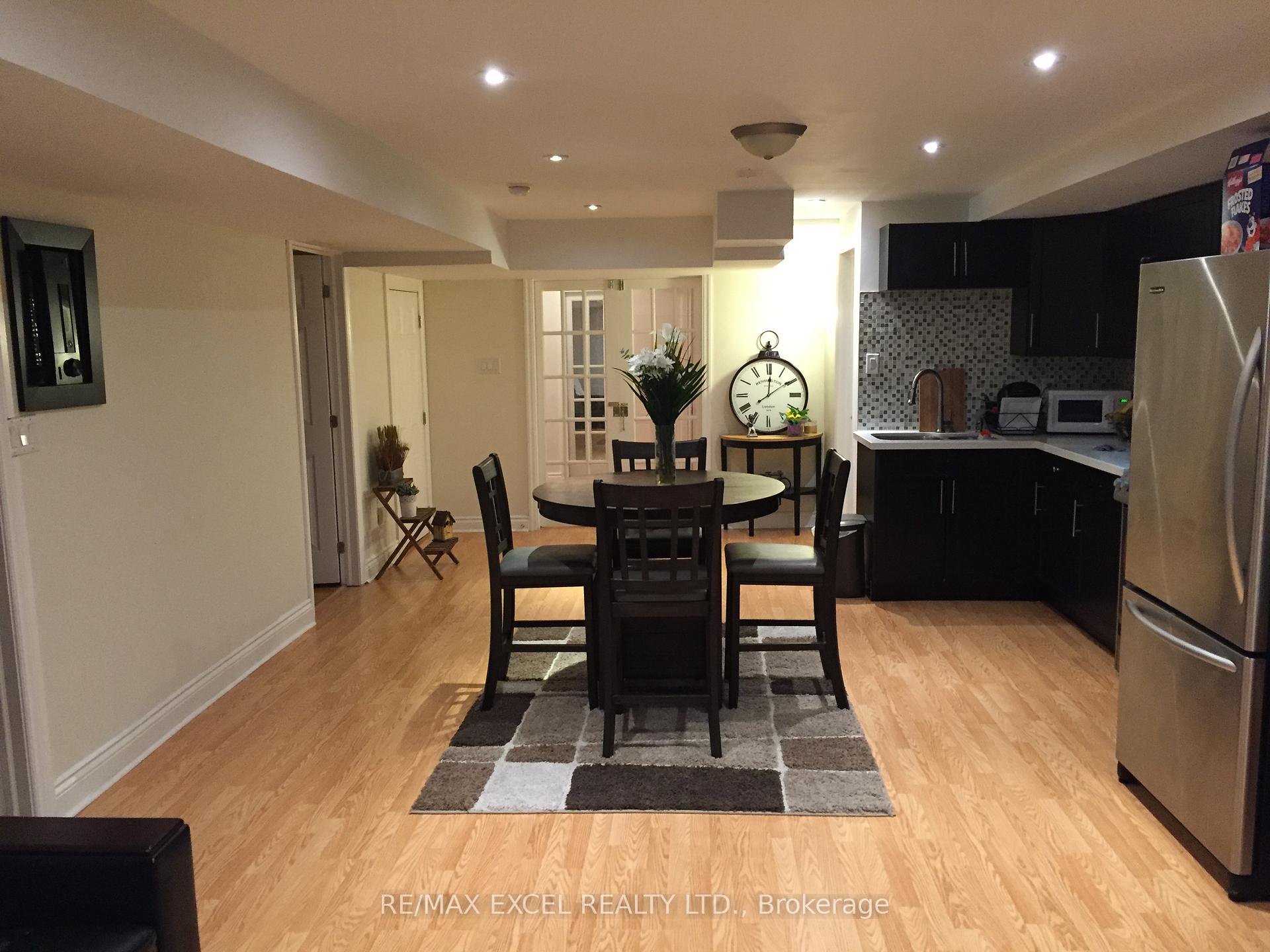 Photo 8 of 174 Shelbourne Drive, Vaughan, Vellore Village — HOMEH