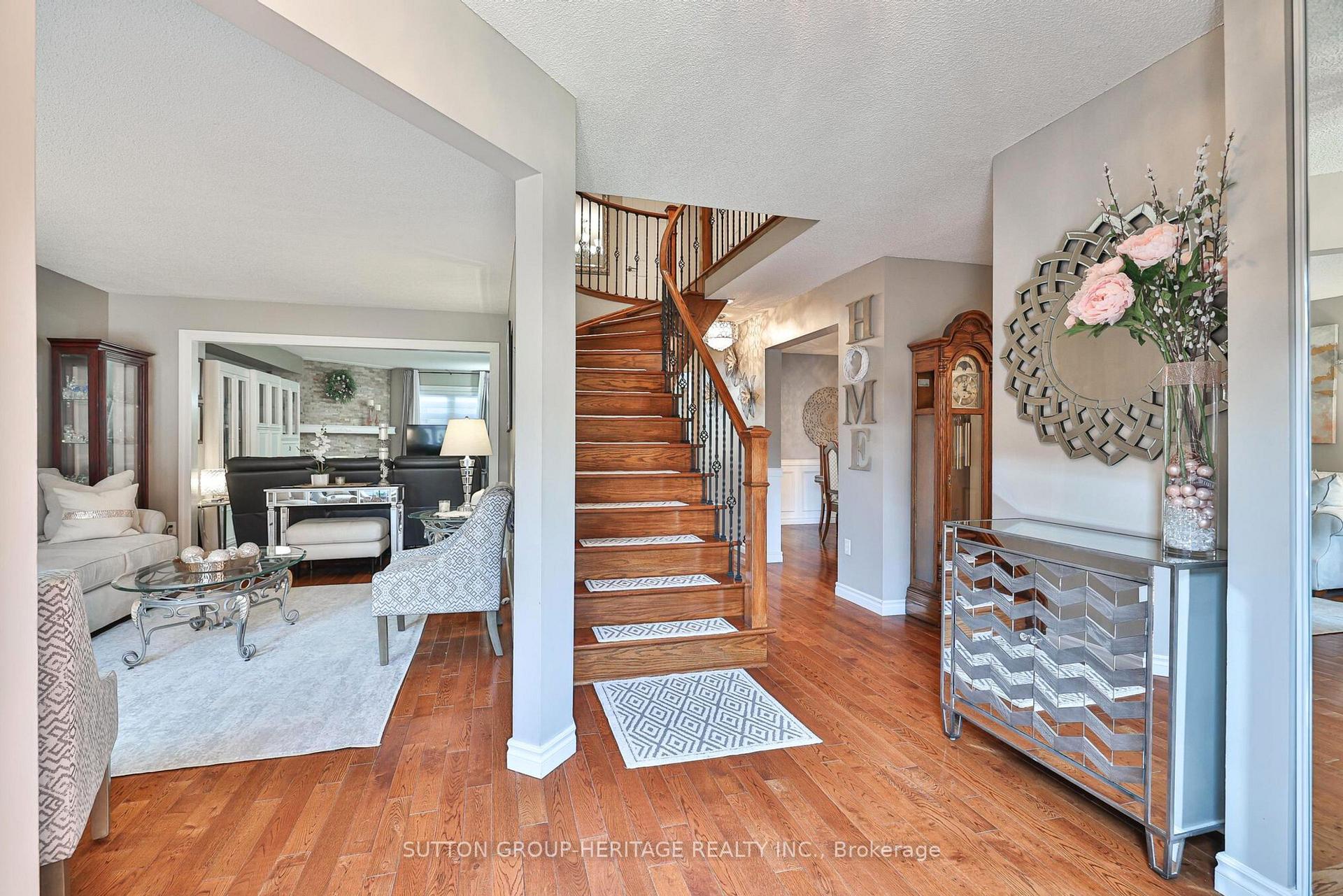 Photo 24 of 8 Turriff Crescent, Ajax, Central West — HOMEH