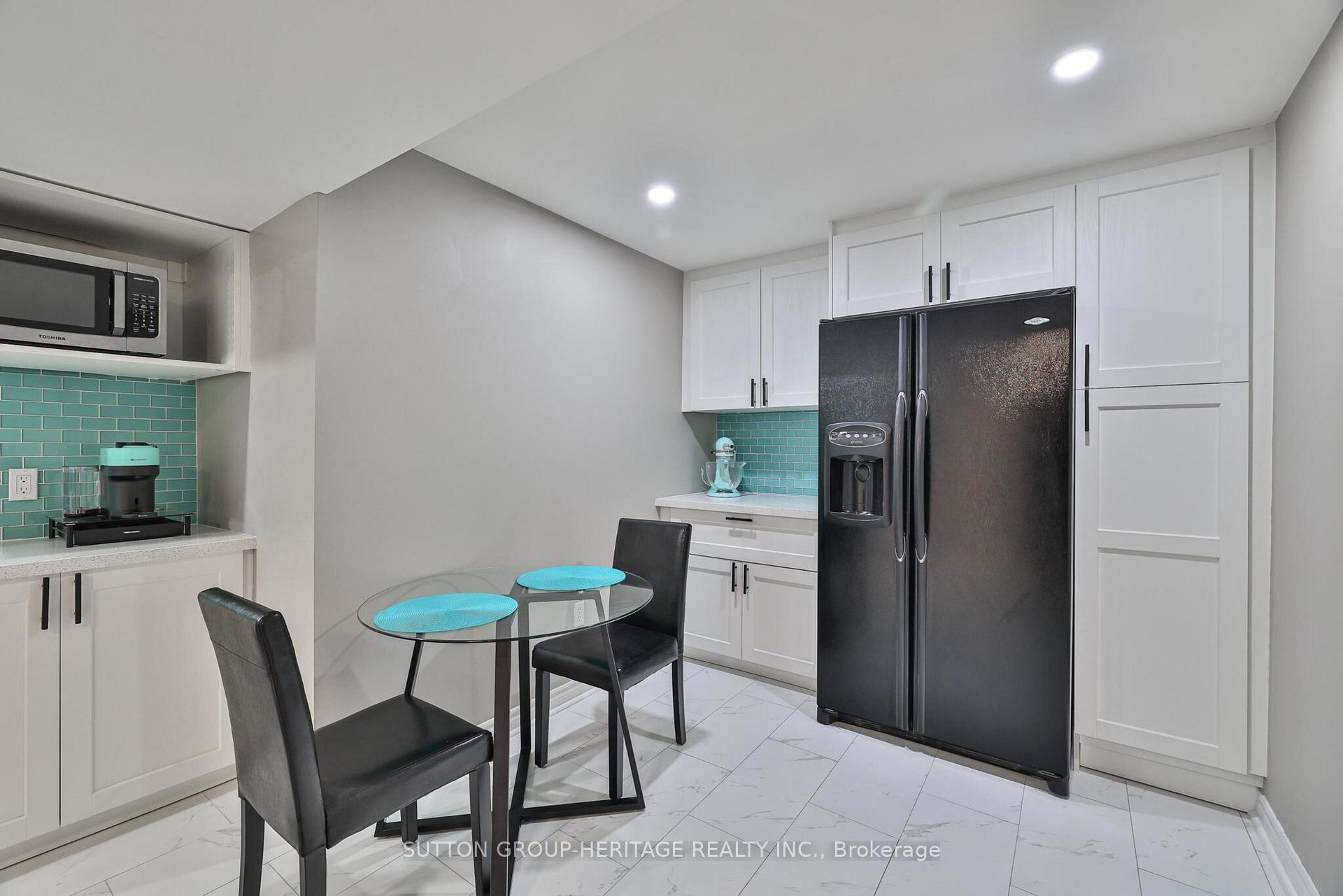 Photo 32 of 8 Turriff Crescent, Ajax, Central West — HOMEH