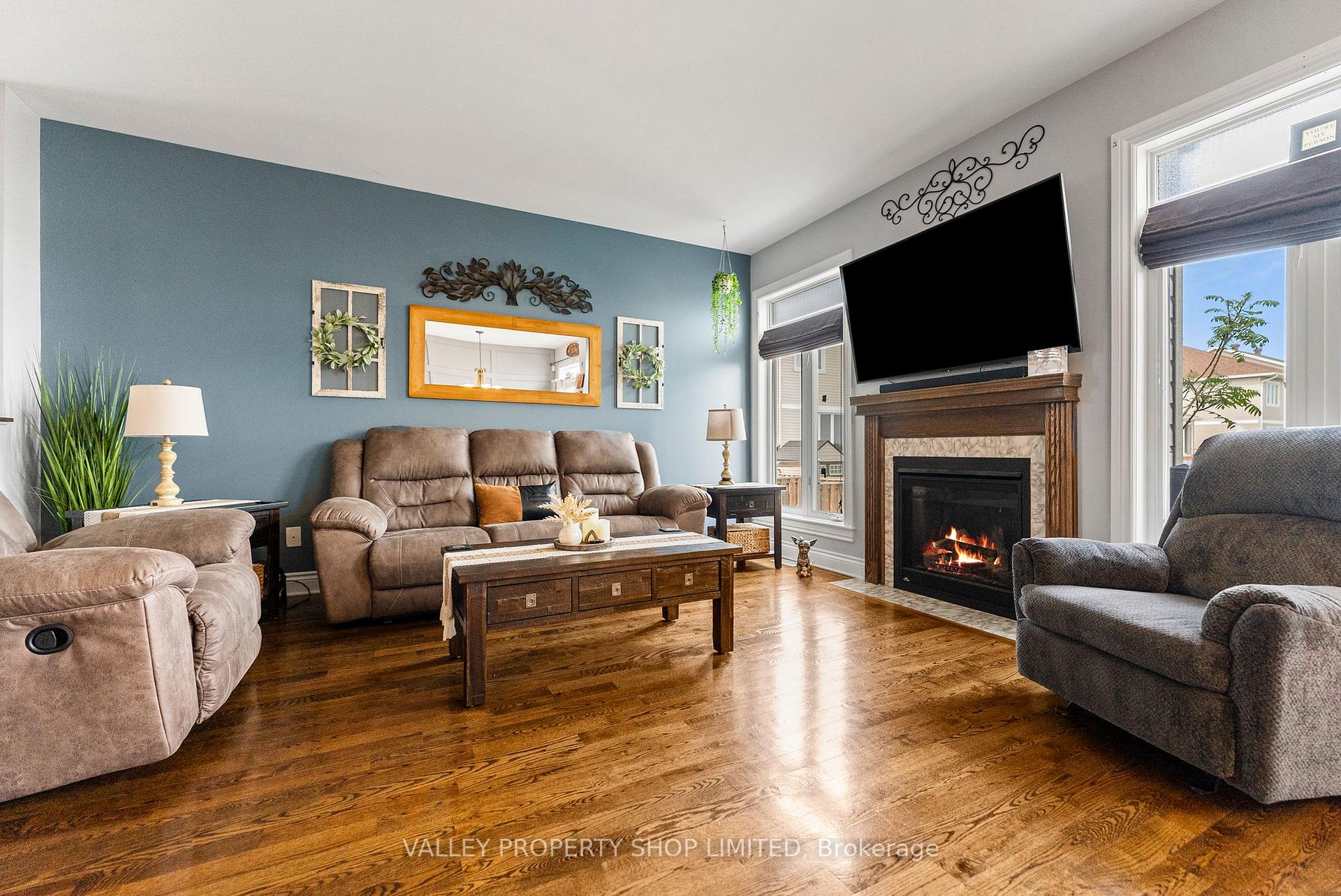 Photo 19 of 144 Desmond Trudeau Drive, Arnprior — HOMEH