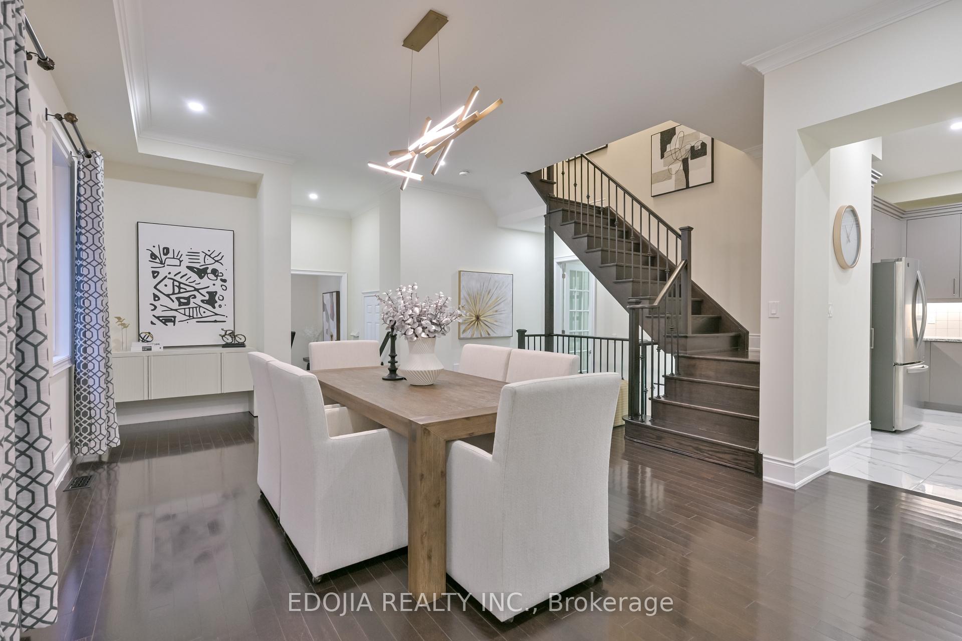 Photo 8 of 11 Alex Black Street, Vaughan, Patterson — HOMEH