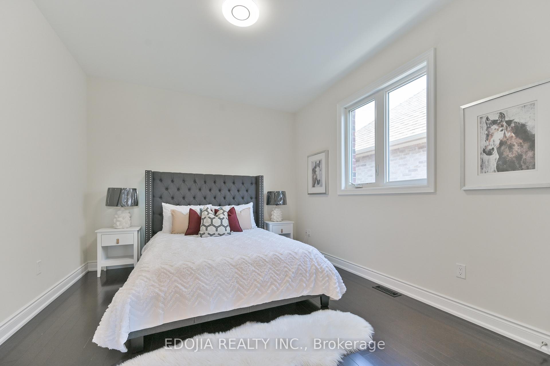 Photo 34 of 11 Alex Black Street, Vaughan, Patterson — HOMEH