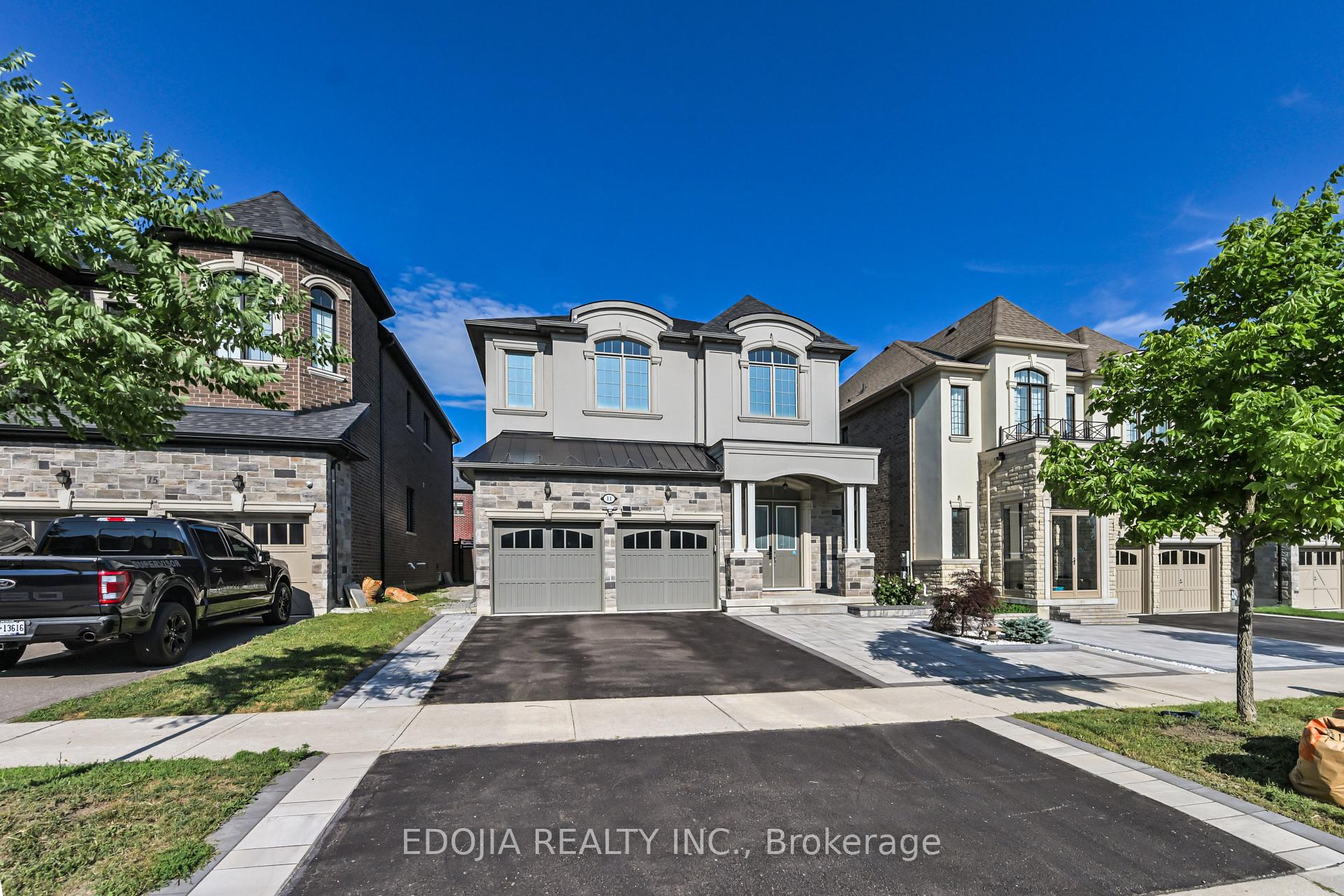 Photo 49 of 11 Alex Black Street, Vaughan, Patterson — HOMEH