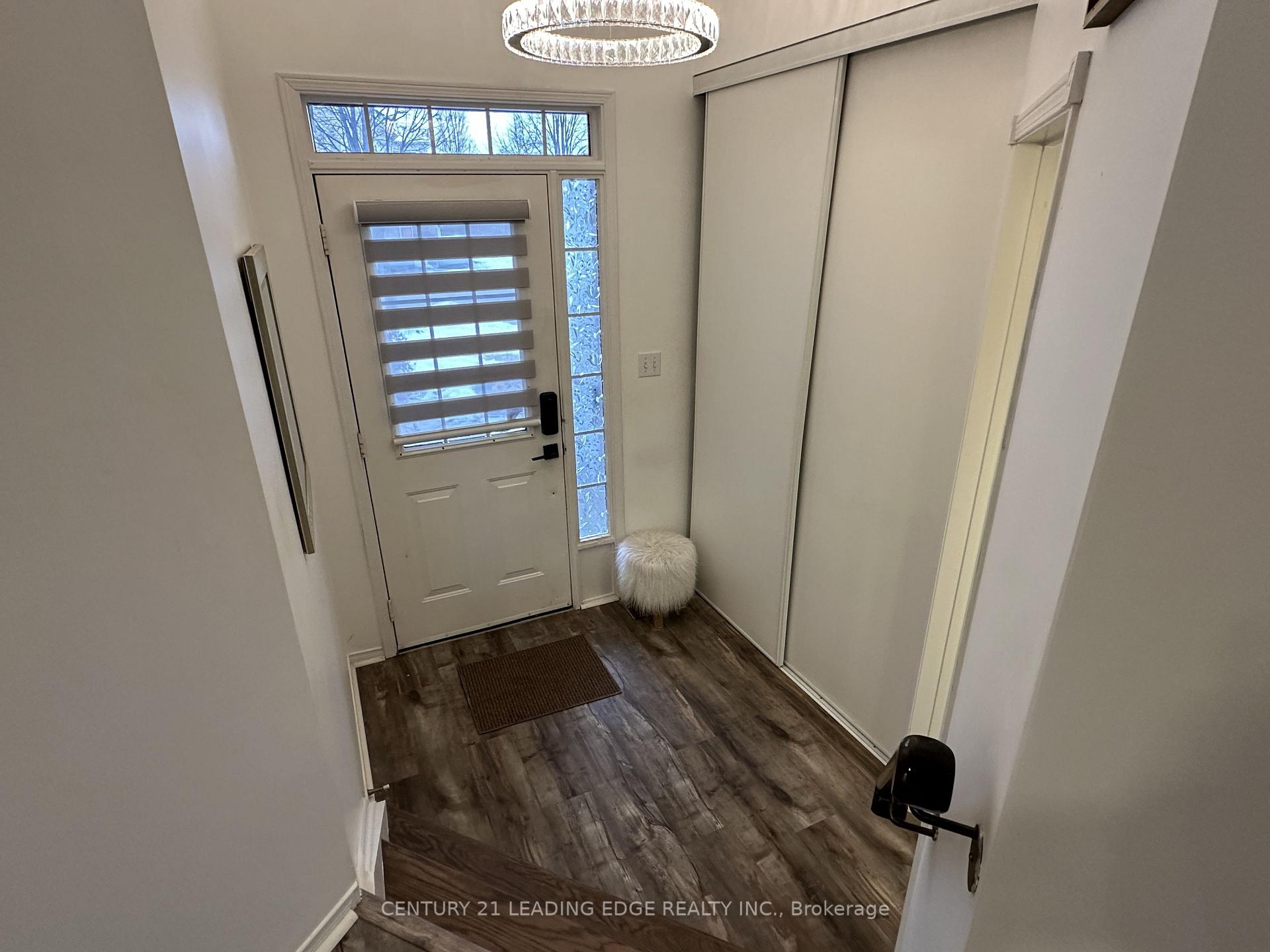 Photo 2 of 45 Inlet Bay Drive, Whitby, Port Whitby — HOMEH