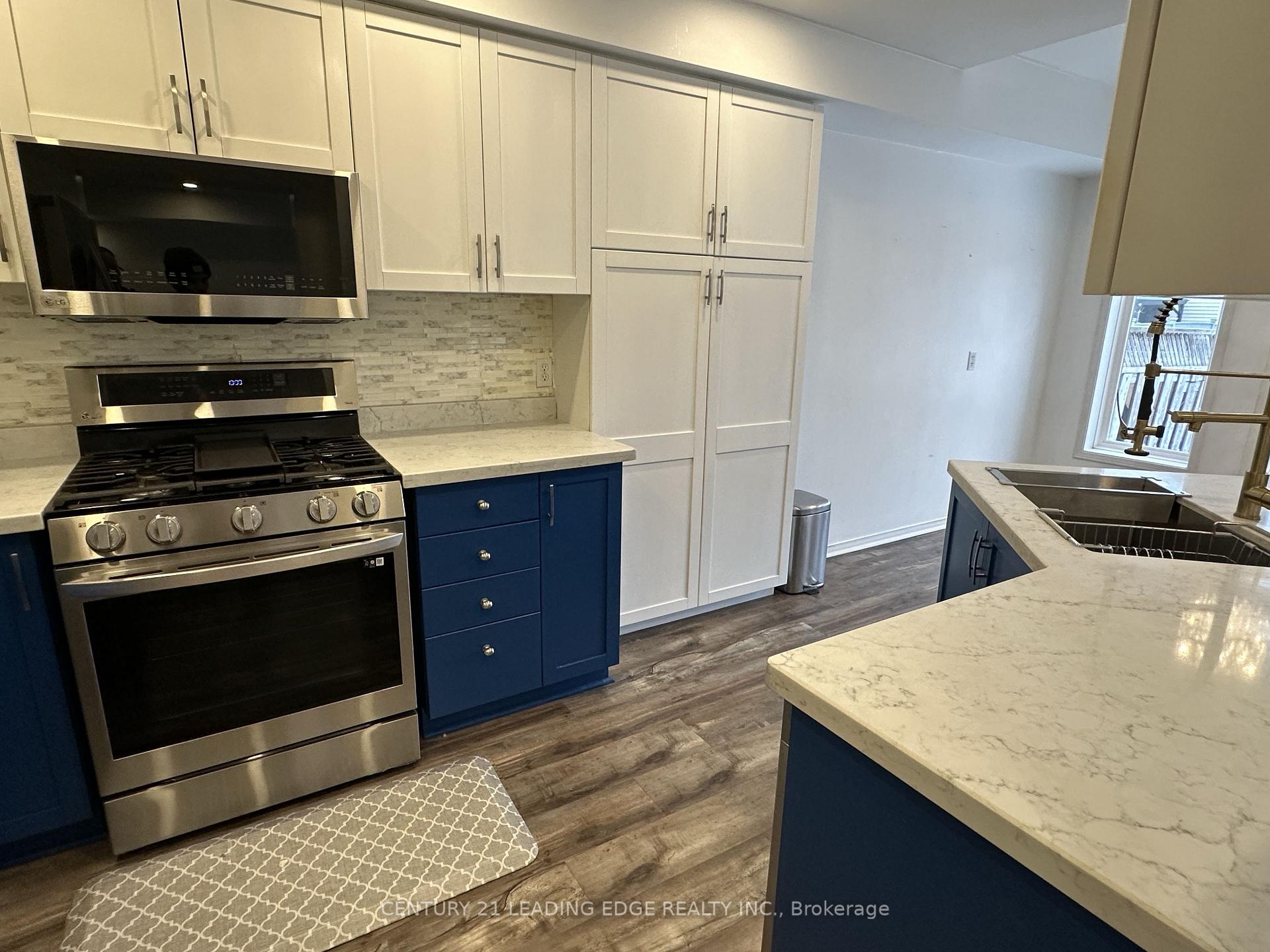 Photo 4 of 45 Inlet Bay Drive, Whitby, Port Whitby — HOMEH