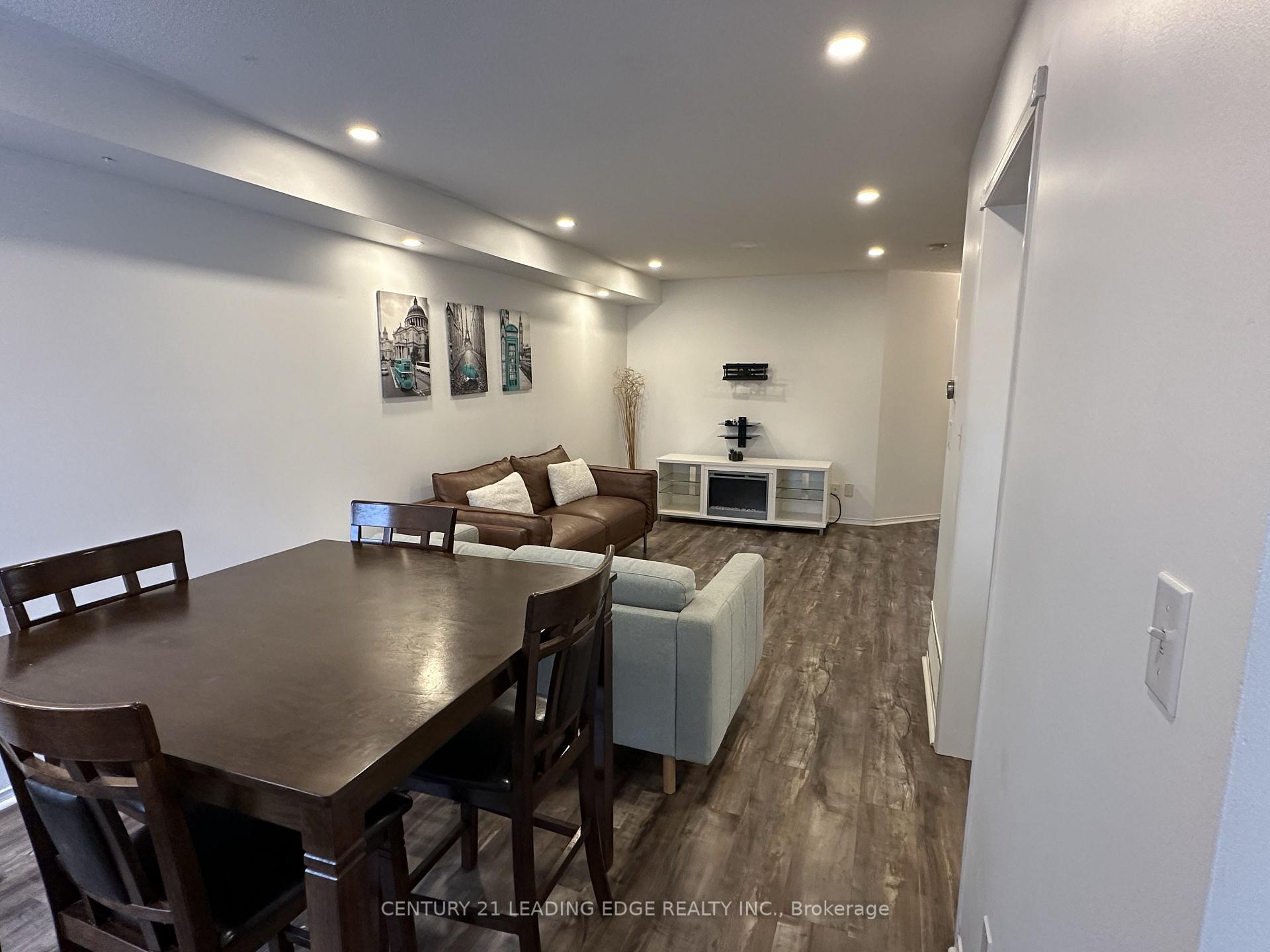 Photo 12 of 45 Inlet Bay Drive, Whitby, Port Whitby — HOMEH