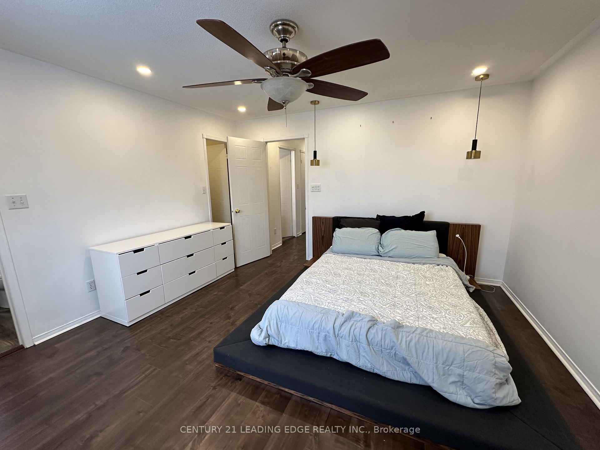 Photo 18 of 45 Inlet Bay Drive, Whitby, Port Whitby — HOMEH