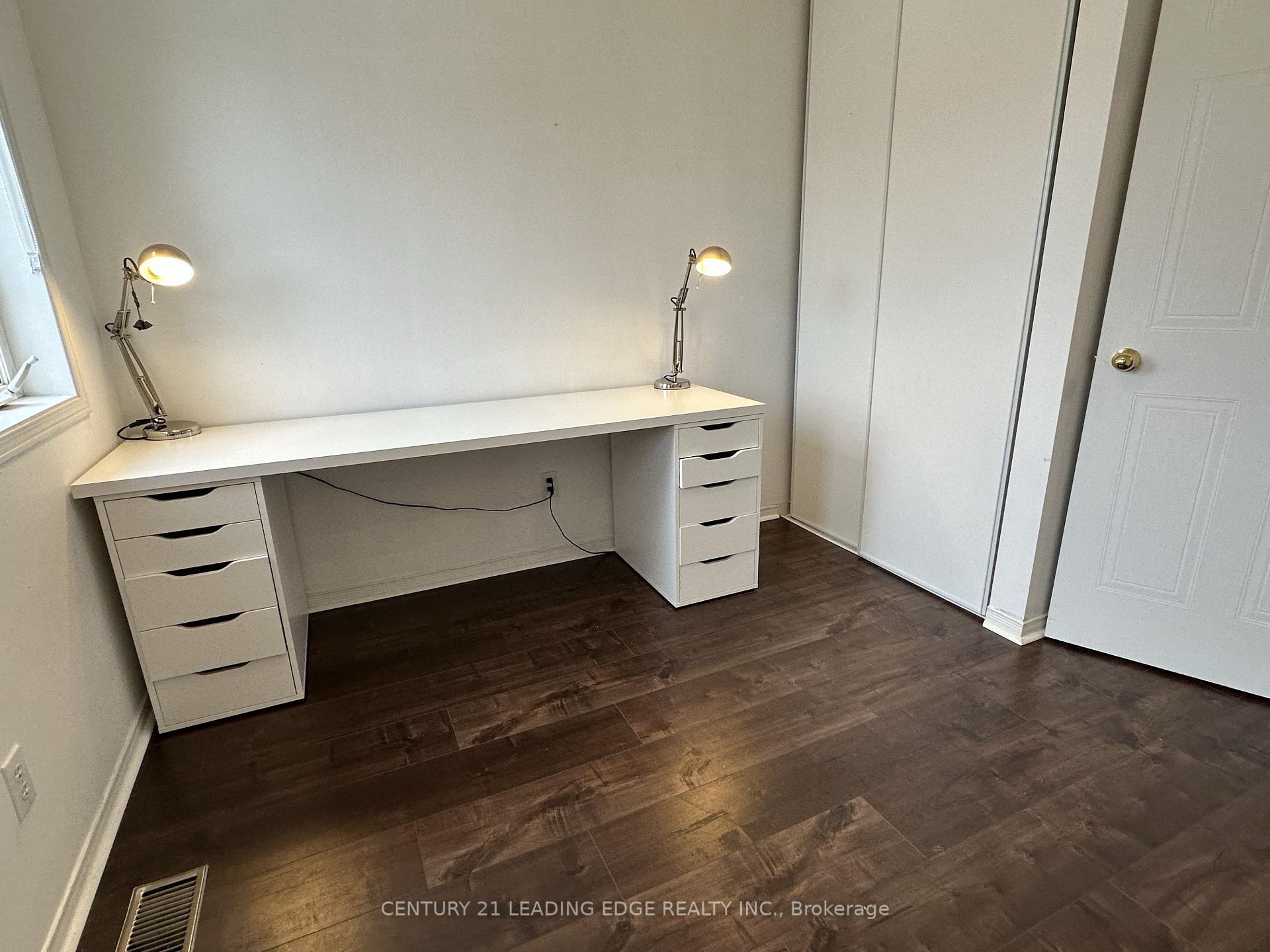 Photo 24 of 45 Inlet Bay Drive, Whitby, Port Whitby — HOMEH