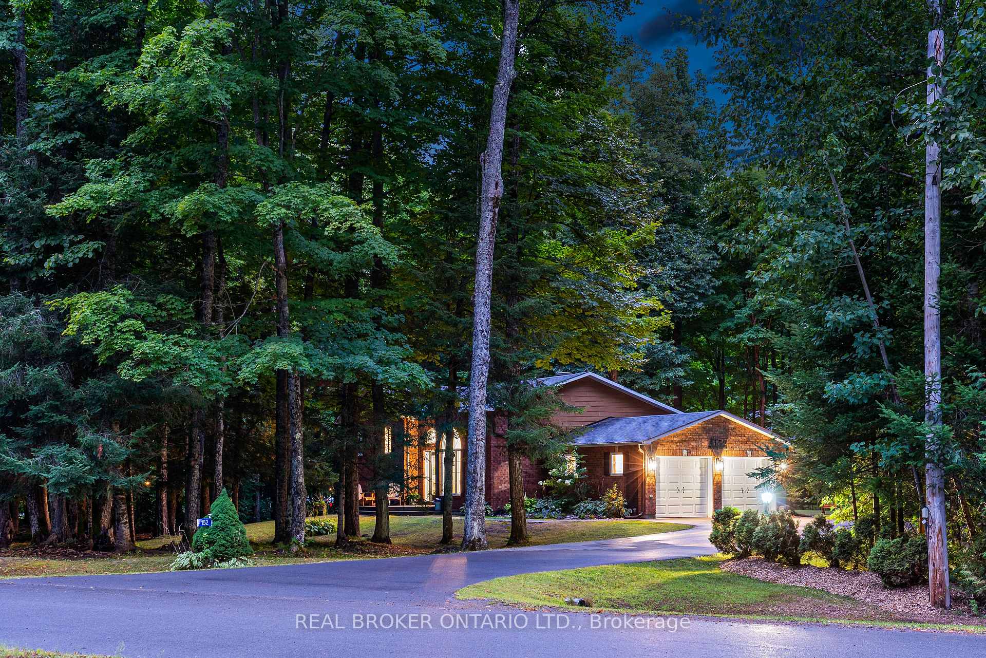 Photo 3 of 152 Mockingbird Lane, Beckwith, Beckwith Twp — HOMEH