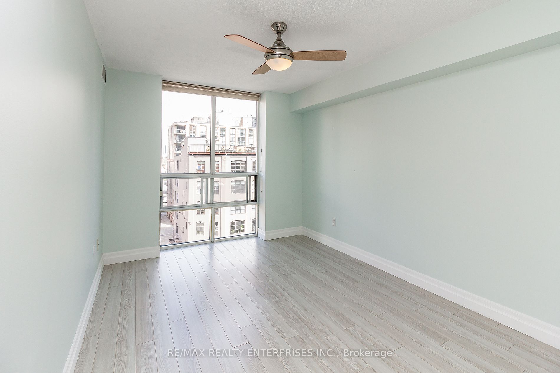 Photo 39 of Unit 810, 330 Adelaide Street E, Toronto, Moss Park — HOMEH