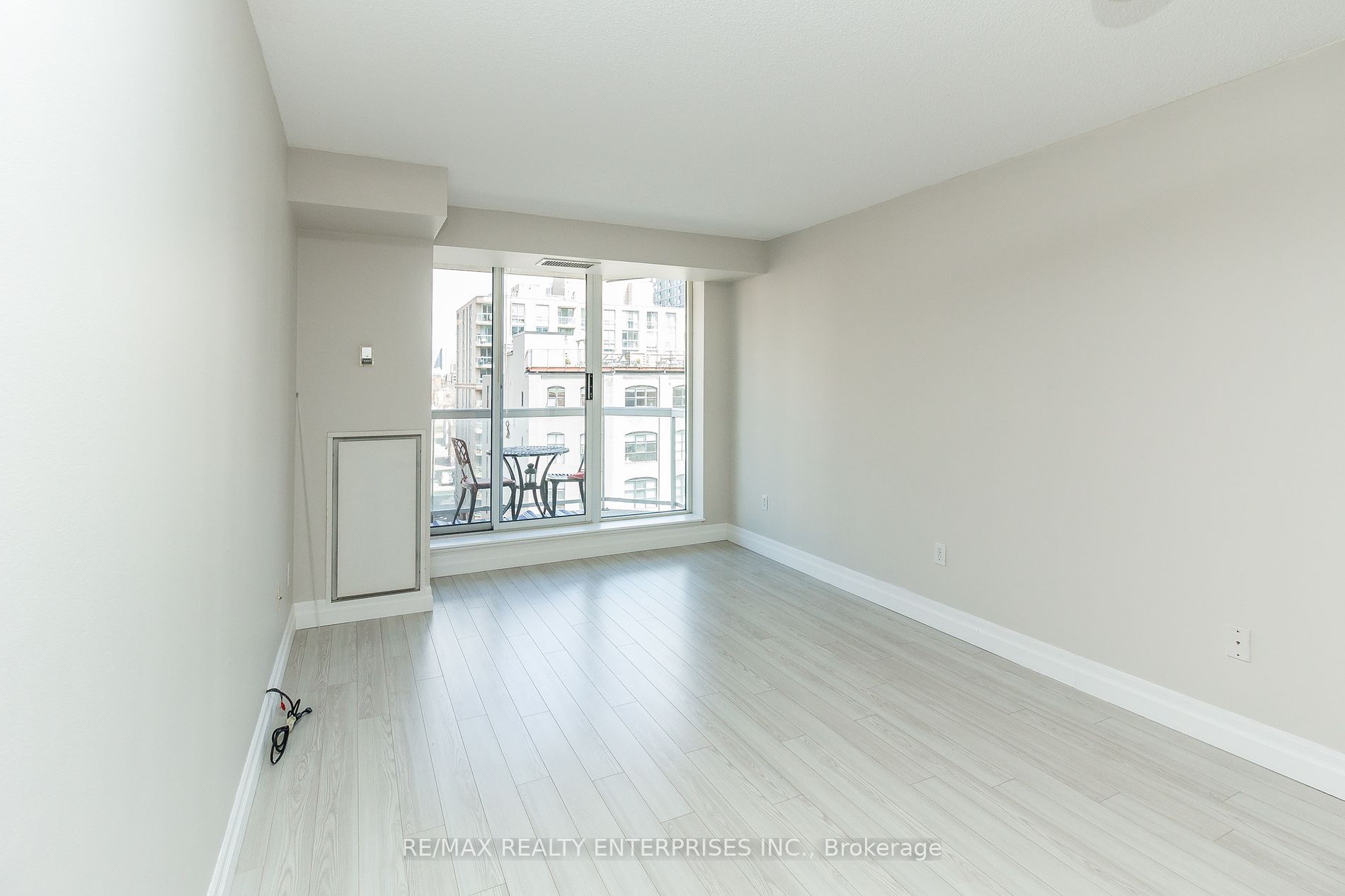 Photo 36 of Unit 810, 330 Adelaide Street E, Toronto, Moss Park — HOMEH