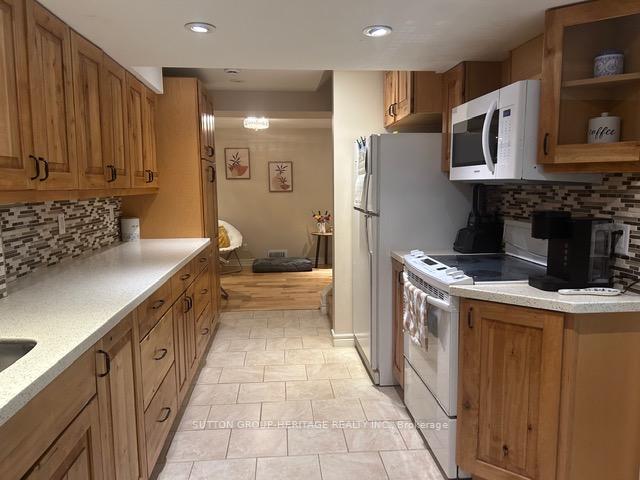 Photo 2 of Unit Bsmt, 9 Upland Drive, Whitby, Blue Grass Meadows — HOMEH
